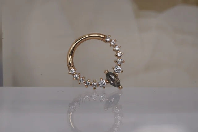 Grey Diamonds