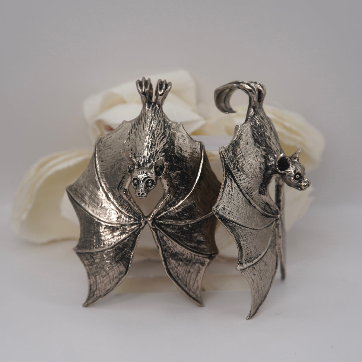 Bela Hanging Earrings