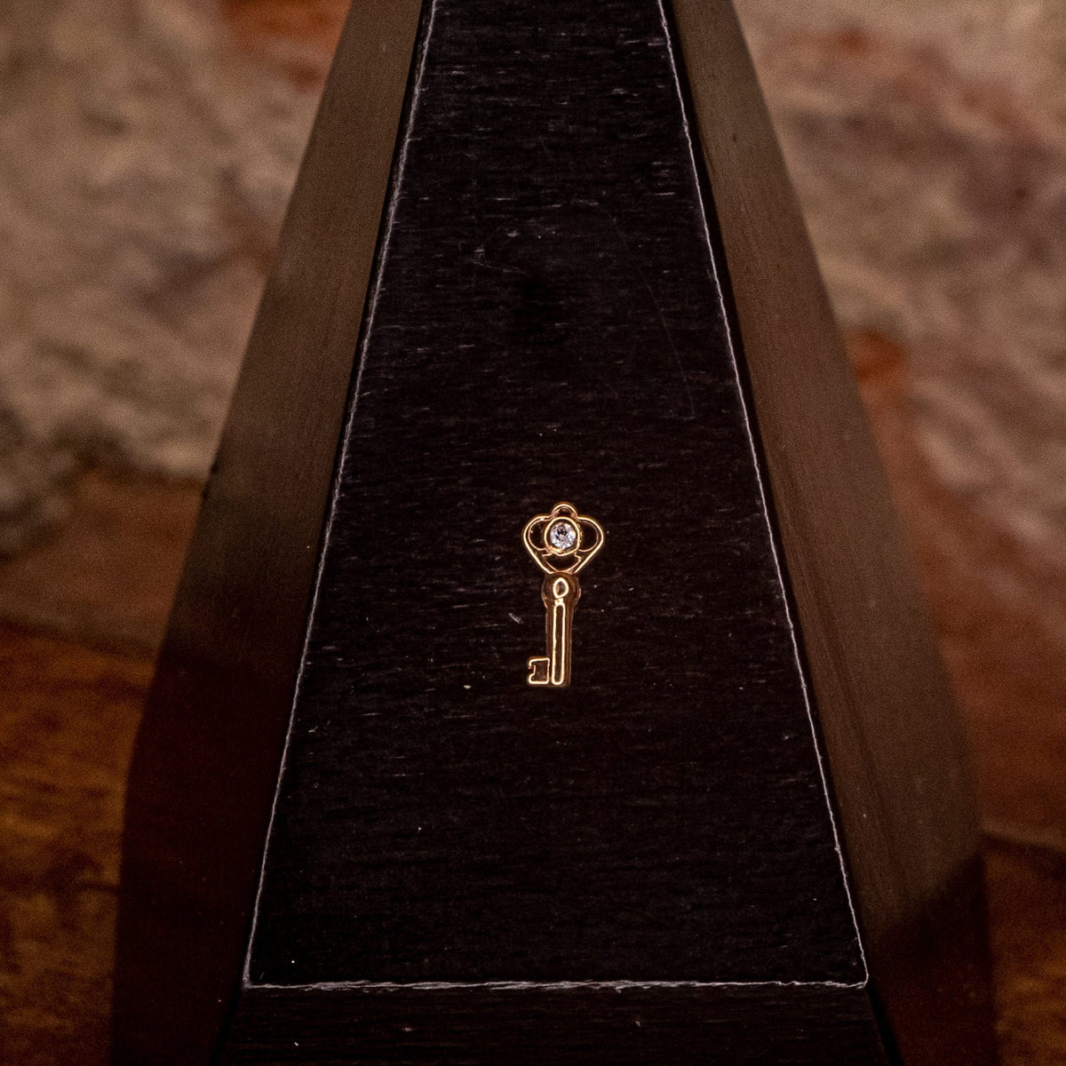 Skeleton Key in Gold