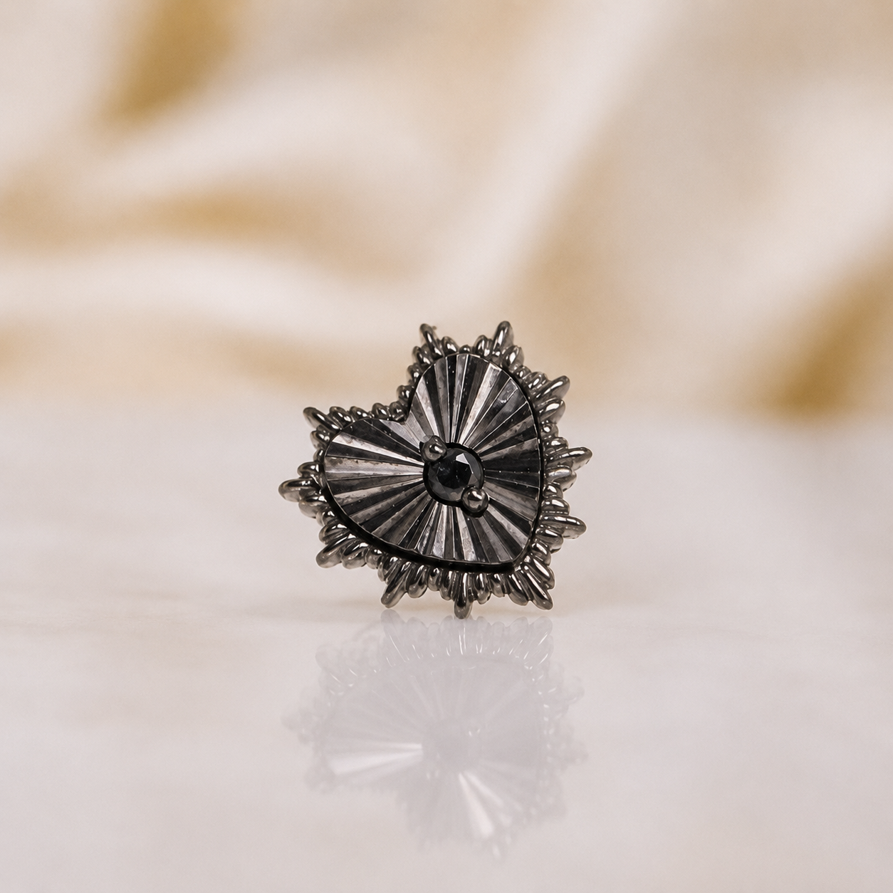 Bad Romance in Black Rhodium with Black Diamonds