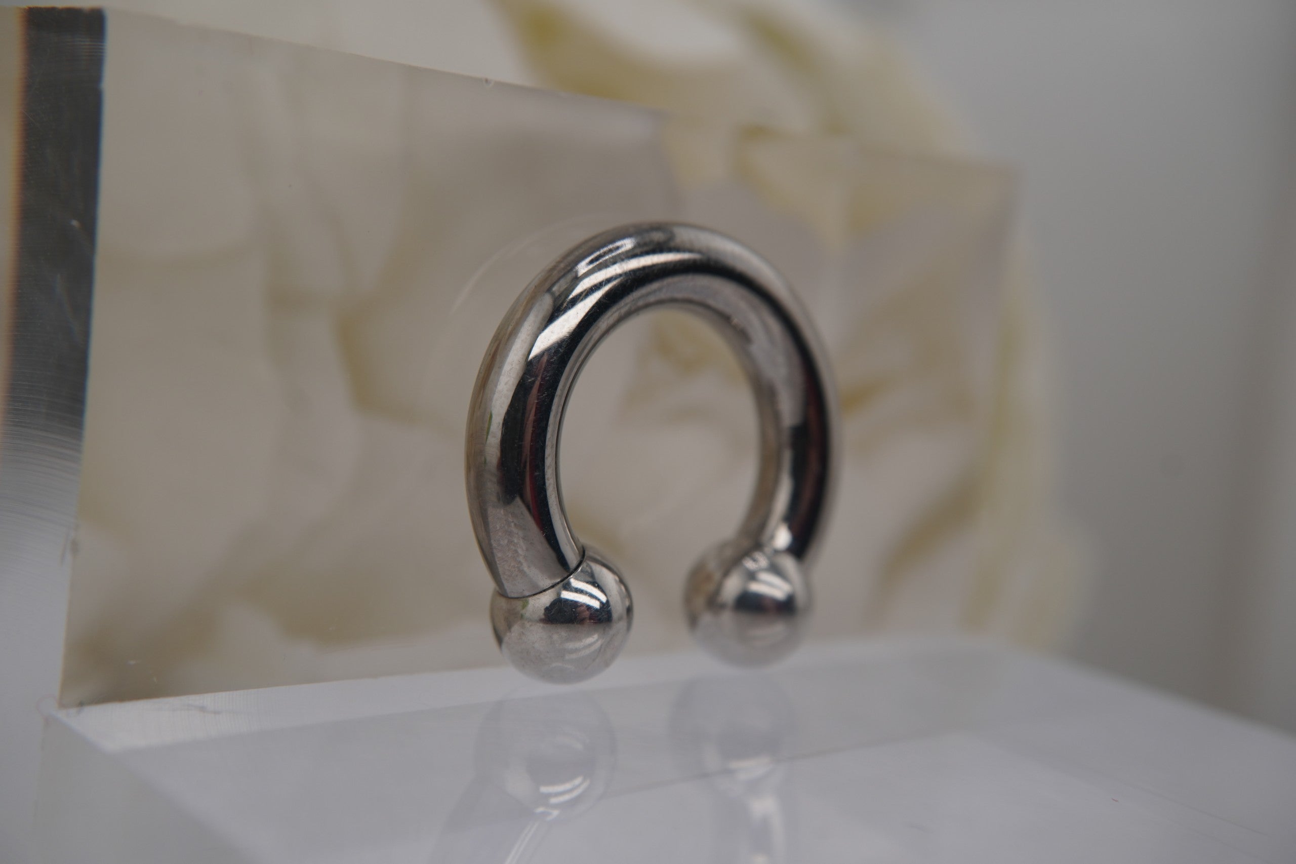 Circular Barbell- 2g