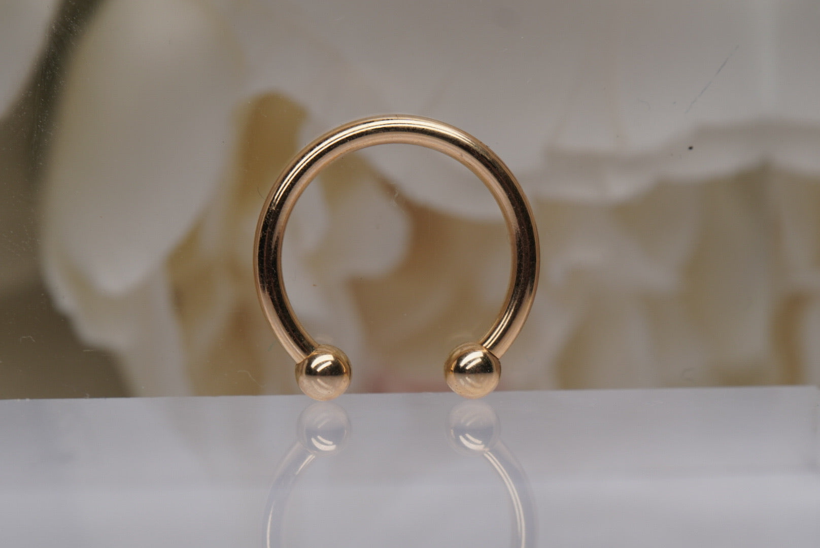 Circular Barbell in Yellow Gold- 14g 1/2" (INDIVIDUAL)