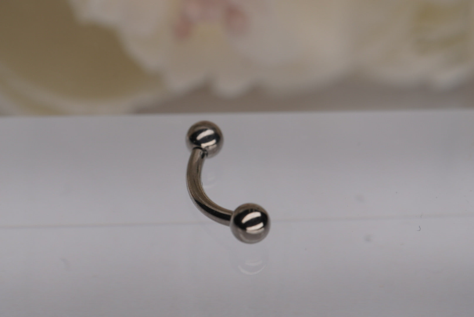 0g Curved Barbell