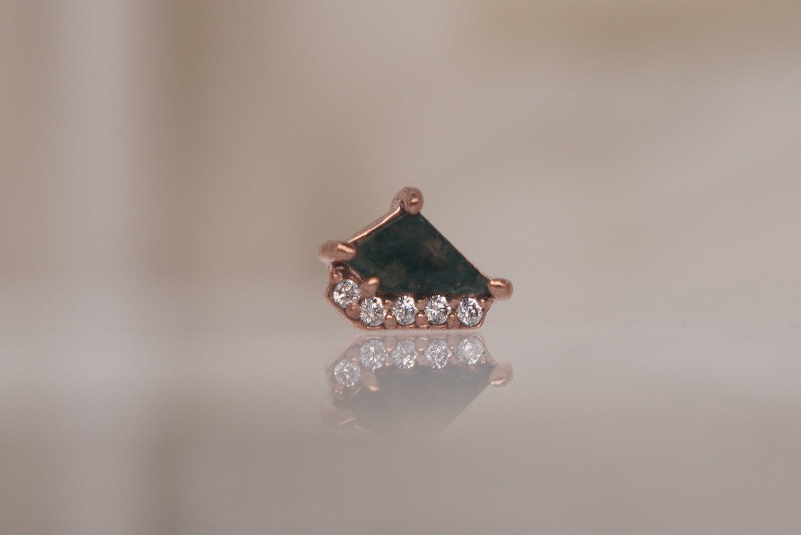 Elevate- Moss Agate
