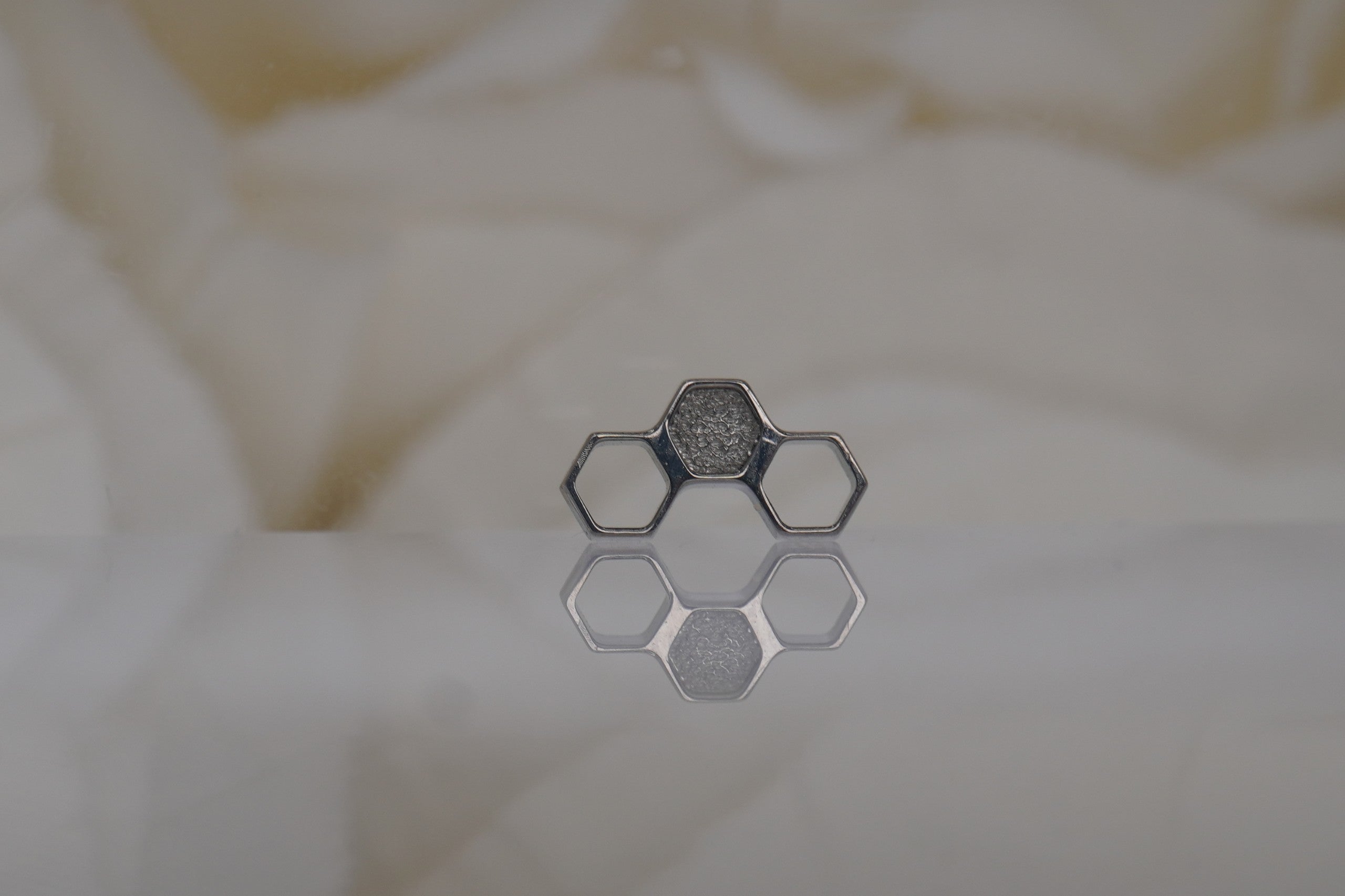 Honeycomb in Titanium