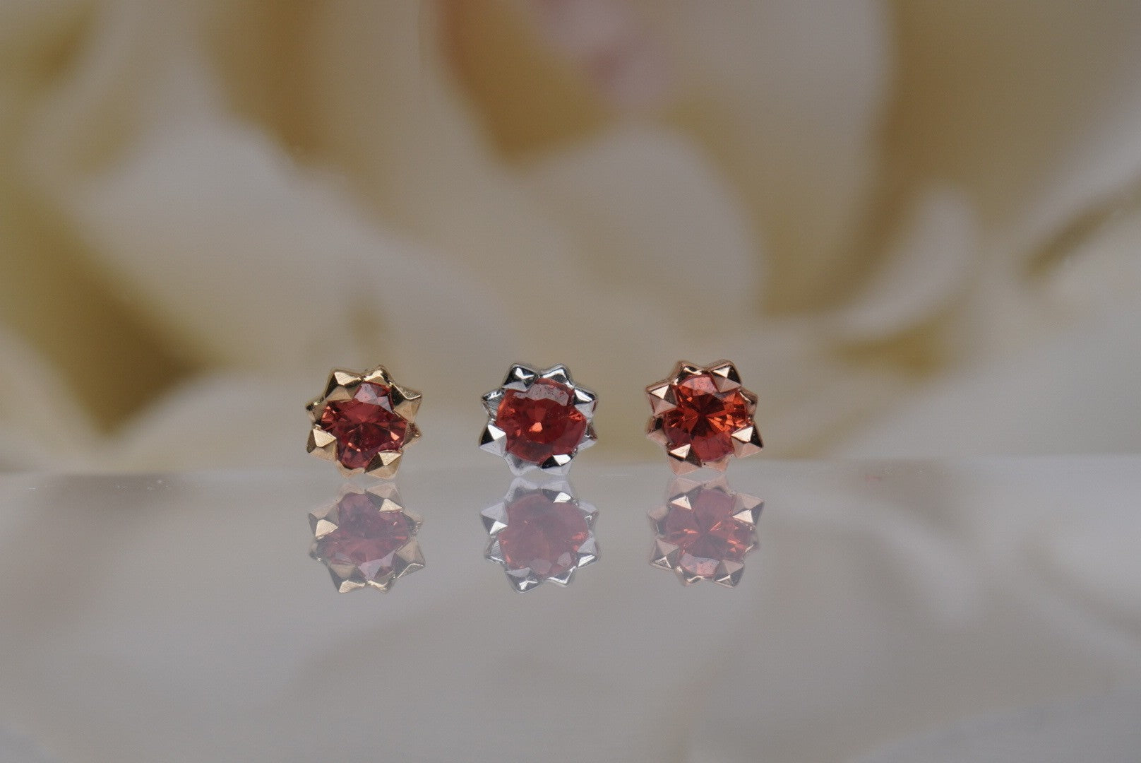 Stella with Orange Sapphire