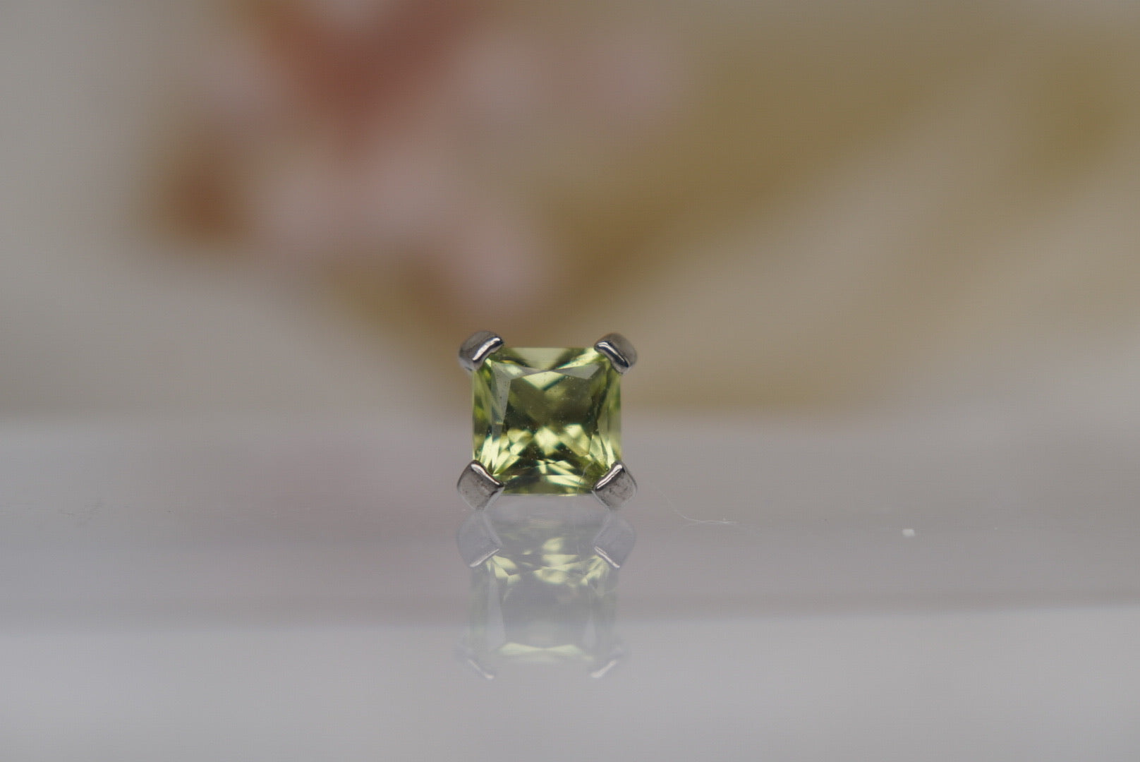 Princess Cut 16g/18g- Paradise Green Crystal