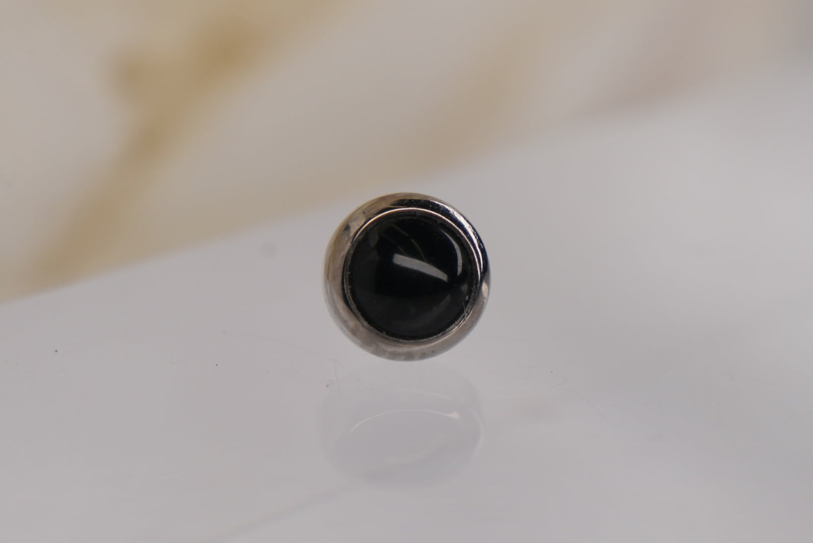 Black Onyx- Threadless