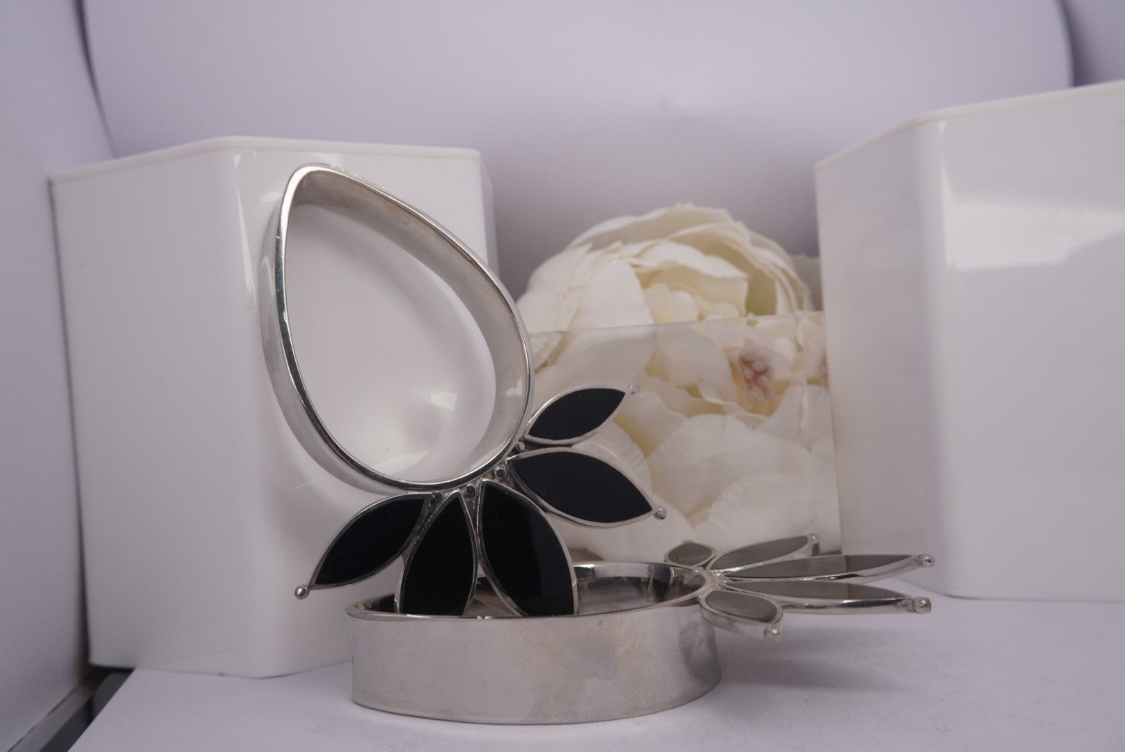 1 3/4" Marquise- White Gold Plated & Onyx