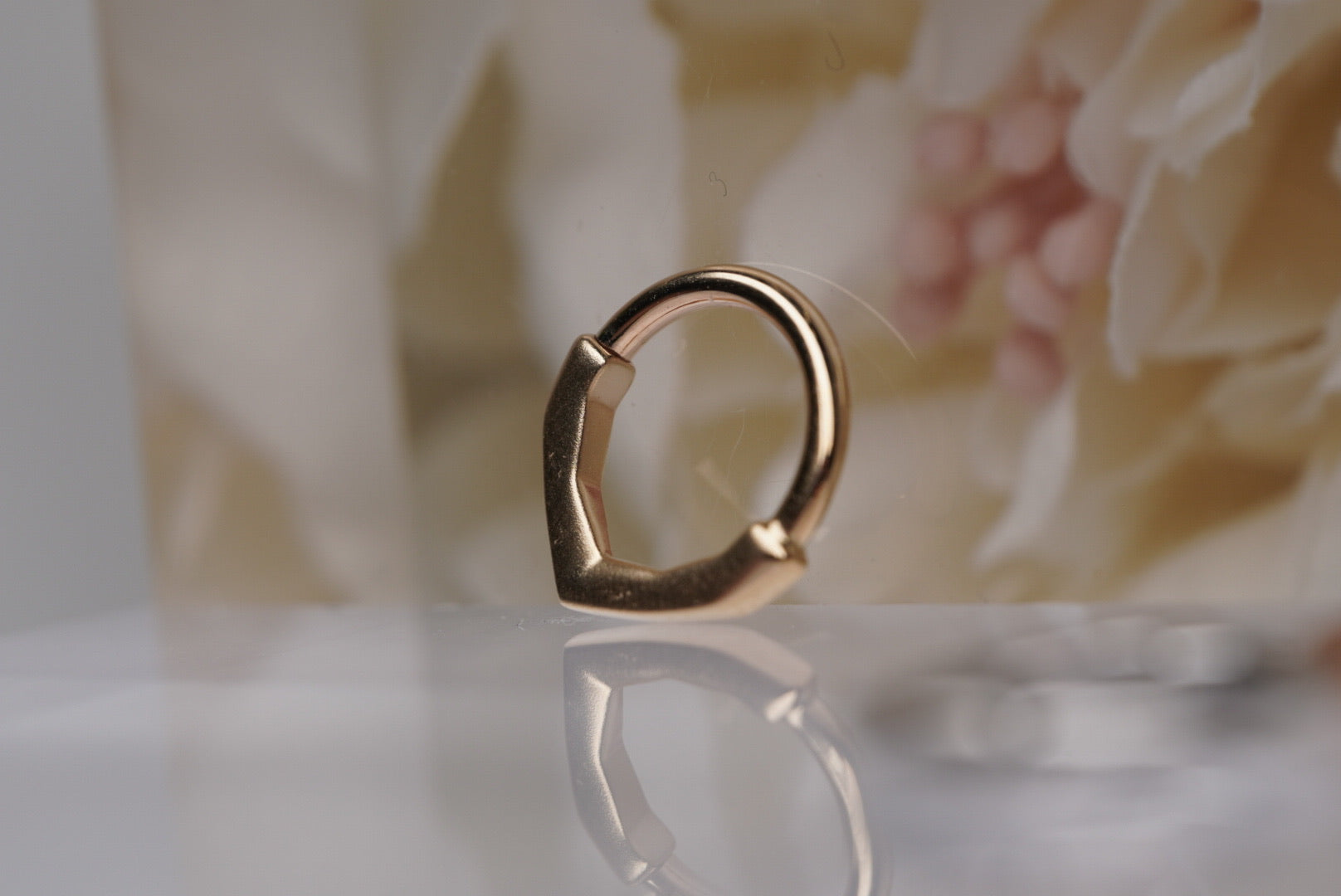 Petite Archive Seam Ring