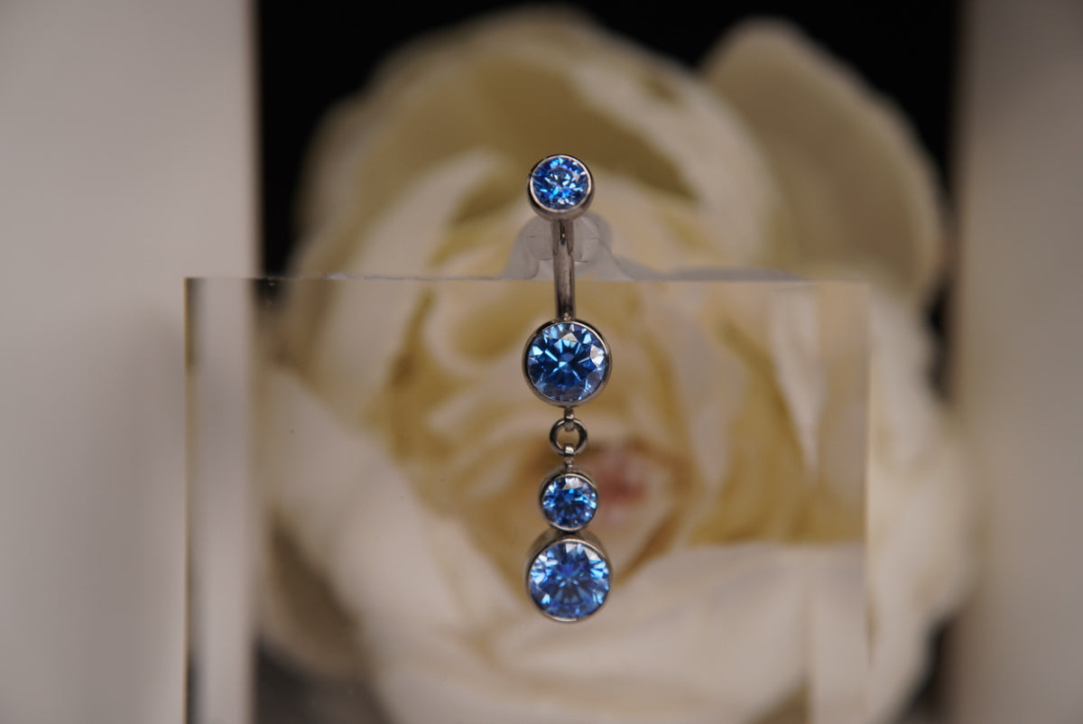Navel Dangle in a Bezel Setting (6mm/4mm/6mm) blue