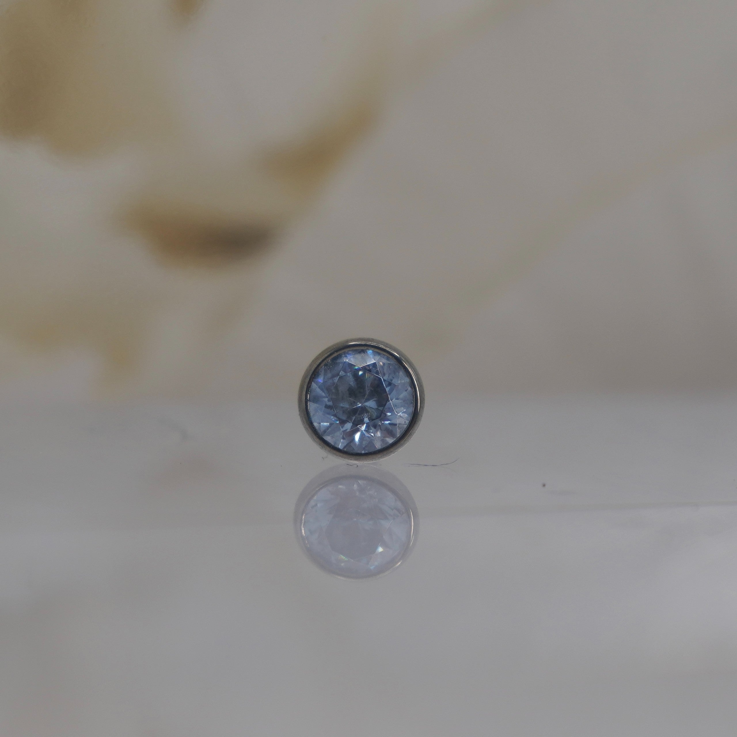 Round Bezel - Alexandrite Crystal