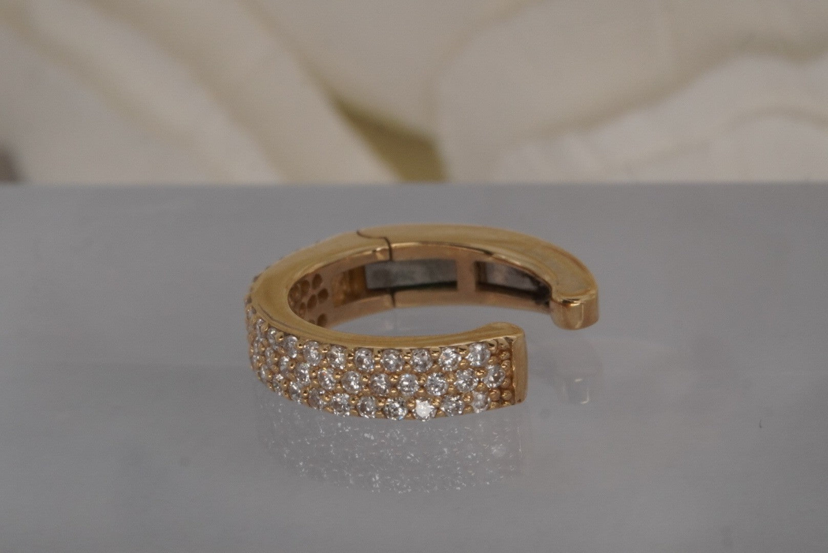 Ear Cuff GENUINE DIAMONDS in Yellow Gold