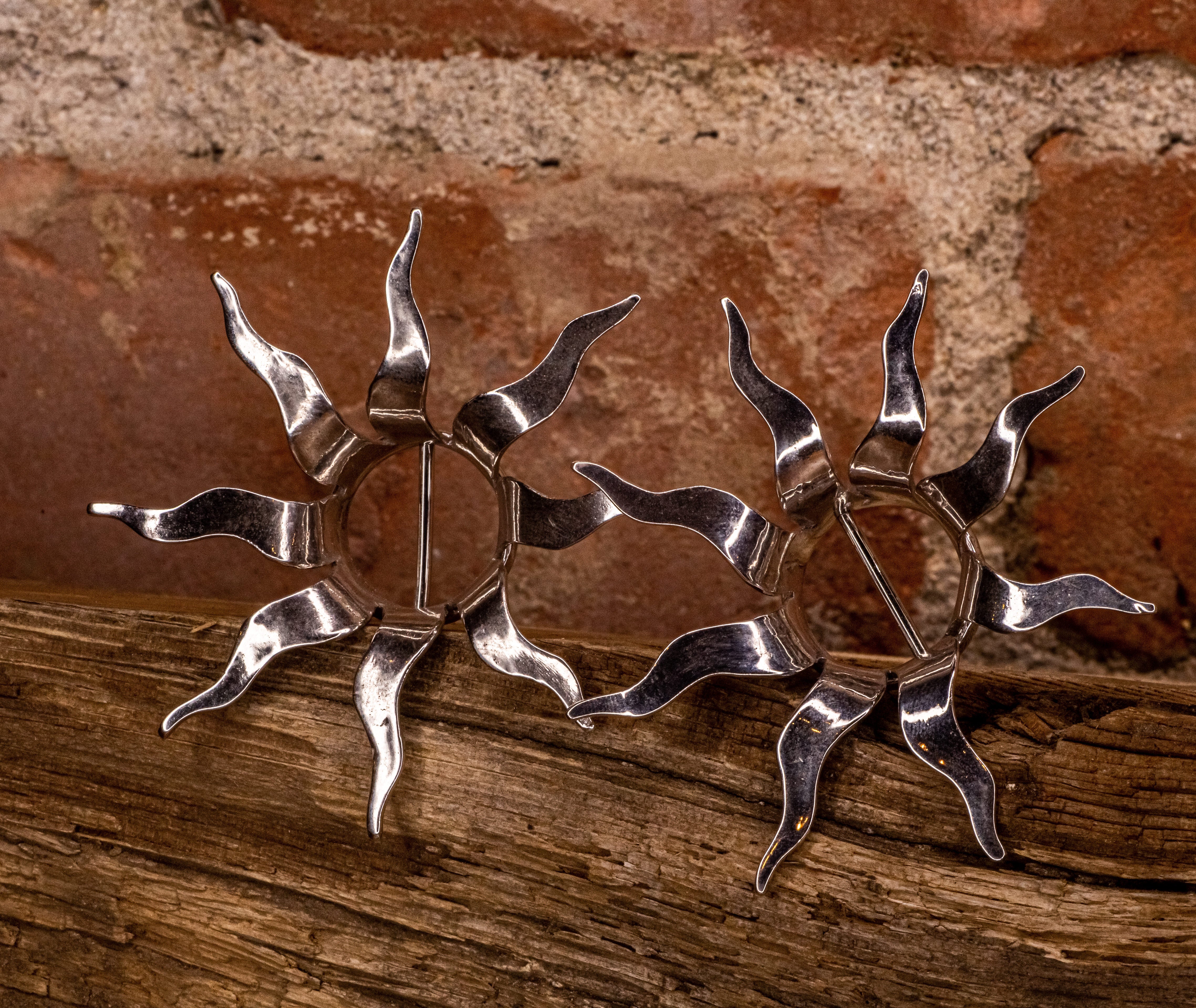 Silver Sunburst Nipple Shields- 14g 5/8"