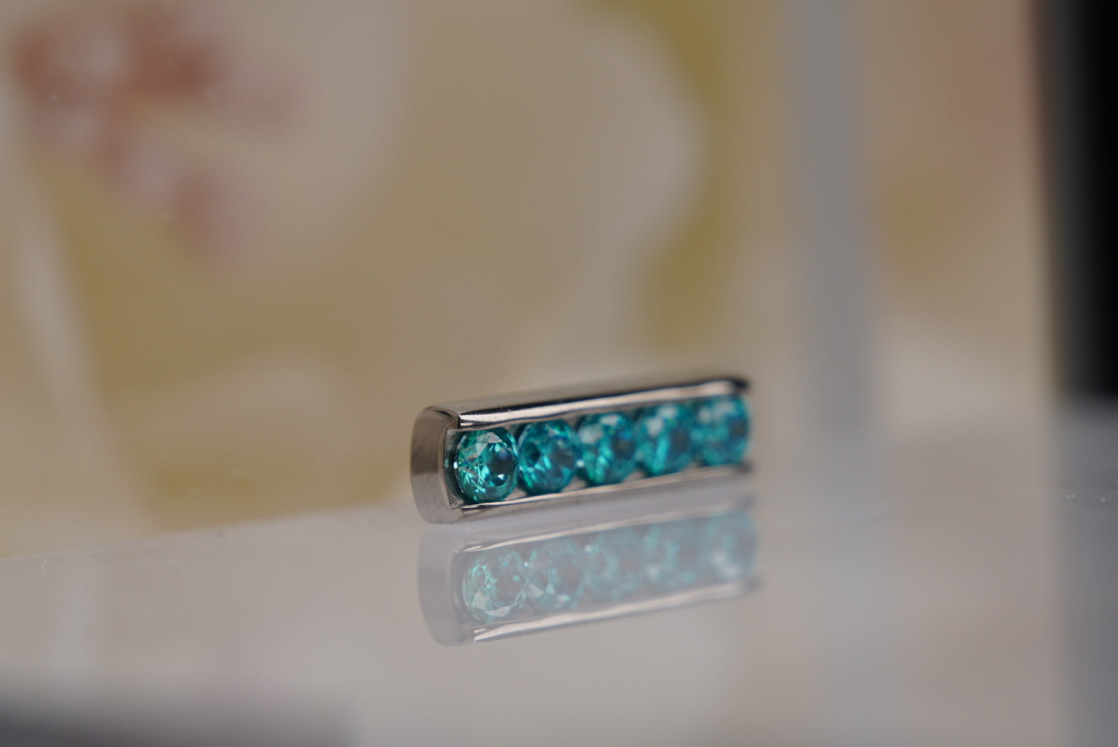 5-Gem Channel (Mint Green)