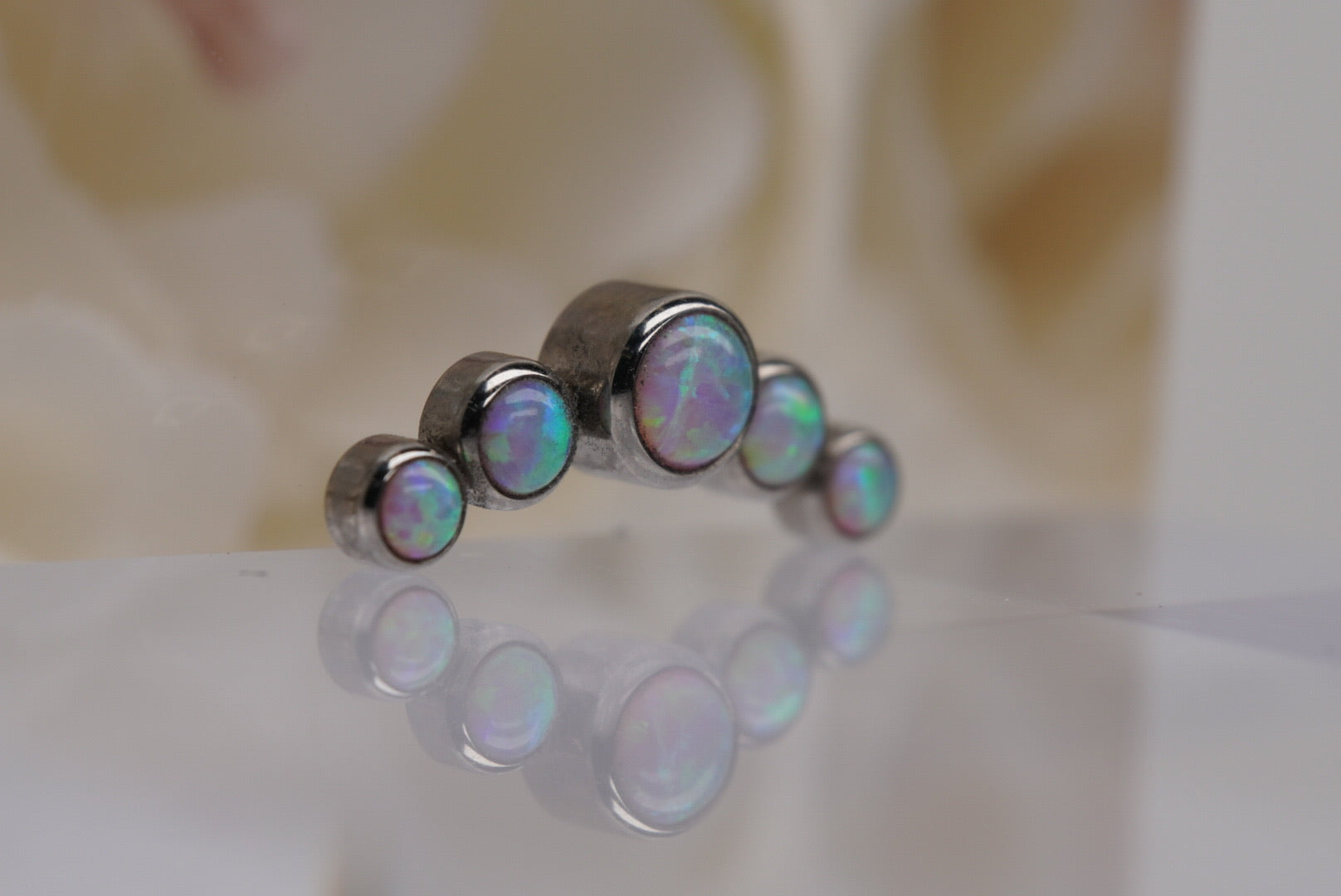Bezel Prium- Medium (Bubble Gum)