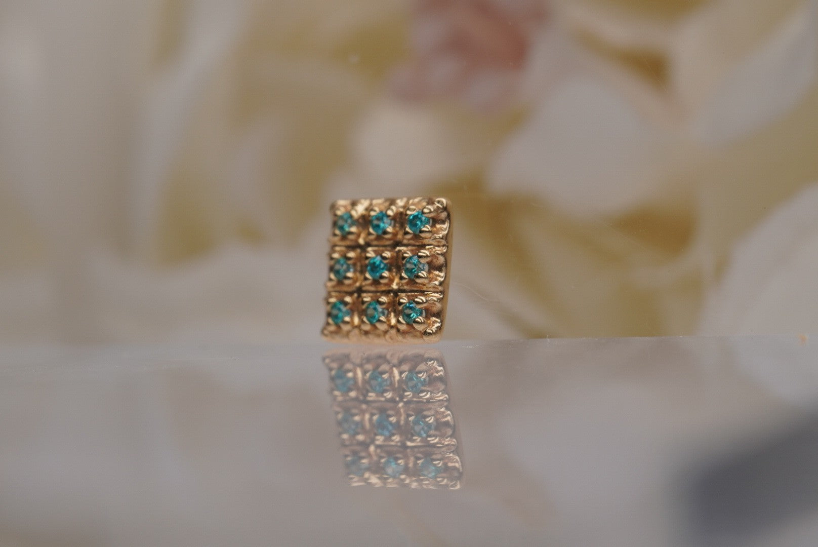Square Cluster in Yellow Gold