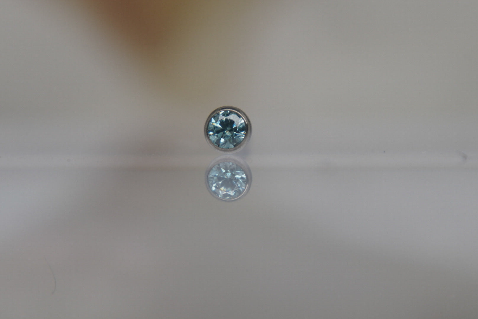 Frosty Mint Crystal- Bezel