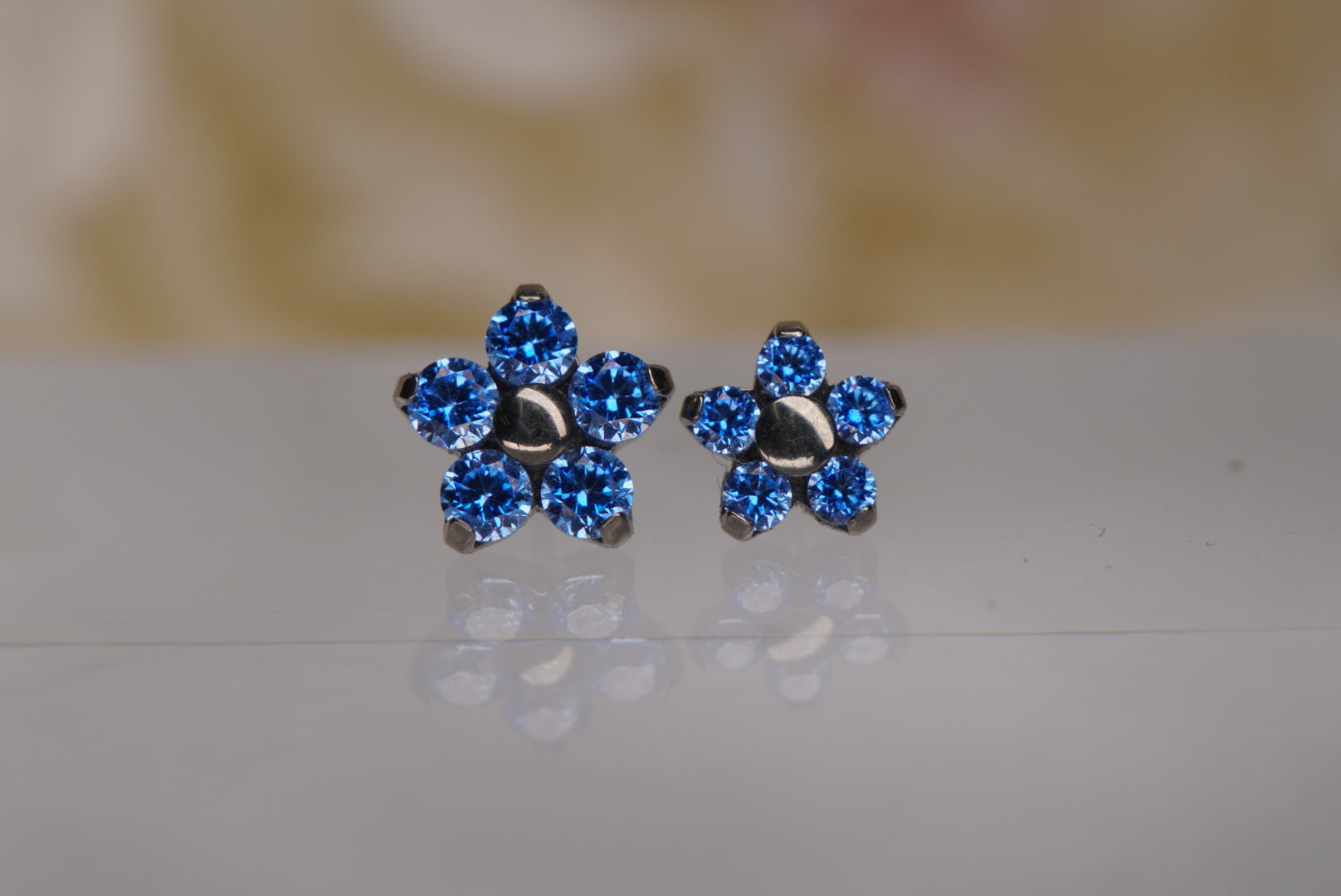 5-Petal Flower (Arctic Blue)