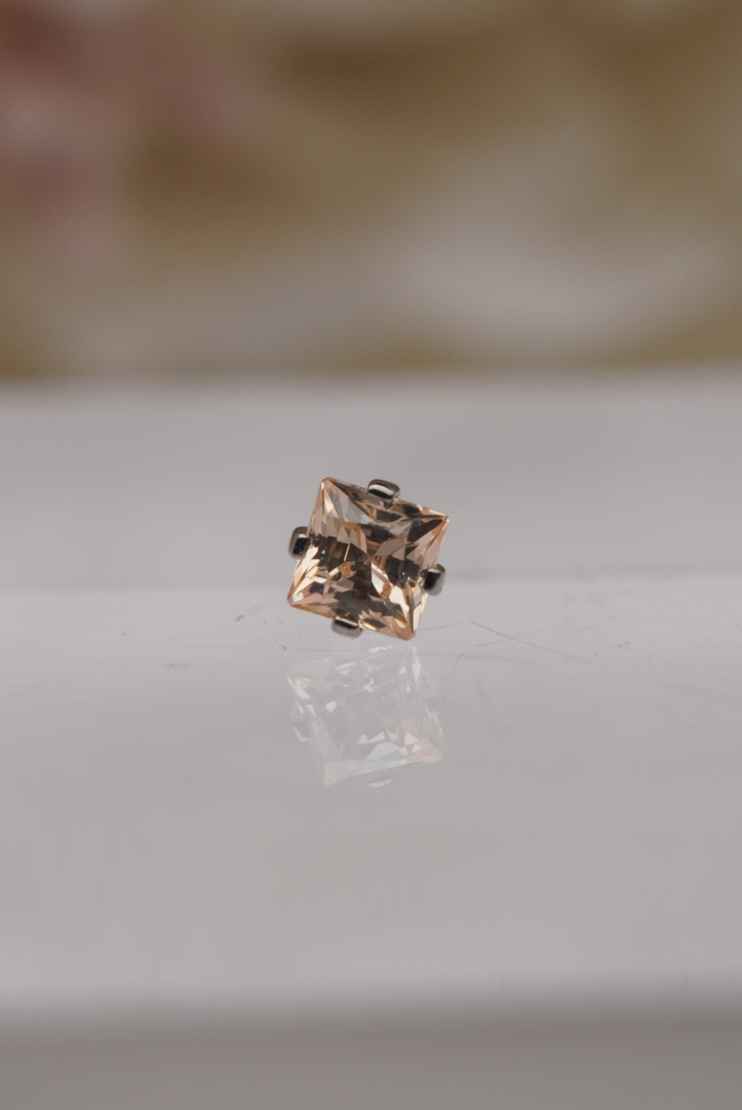 12/14g Princess Cut- Champagne Crystal
