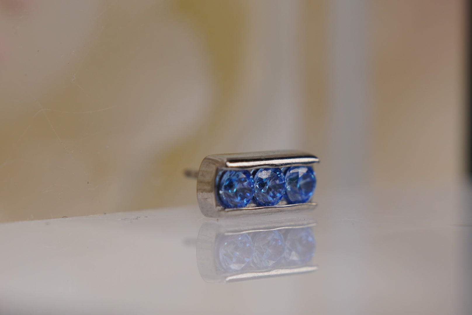 3-Gem Channel (Arctic Blue)