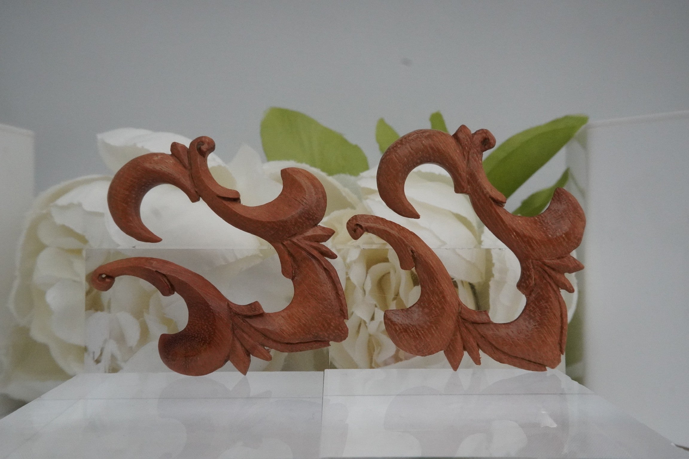 Carved Light Wood Hangers- 2g