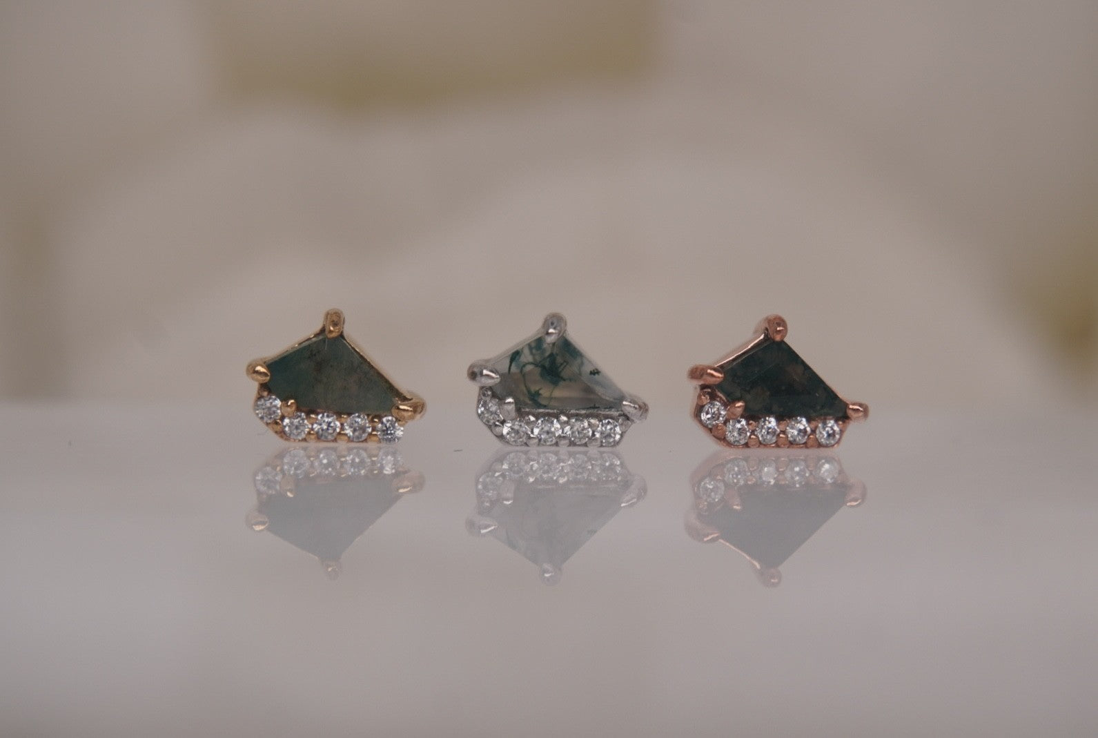 Elevate- Moss Agate