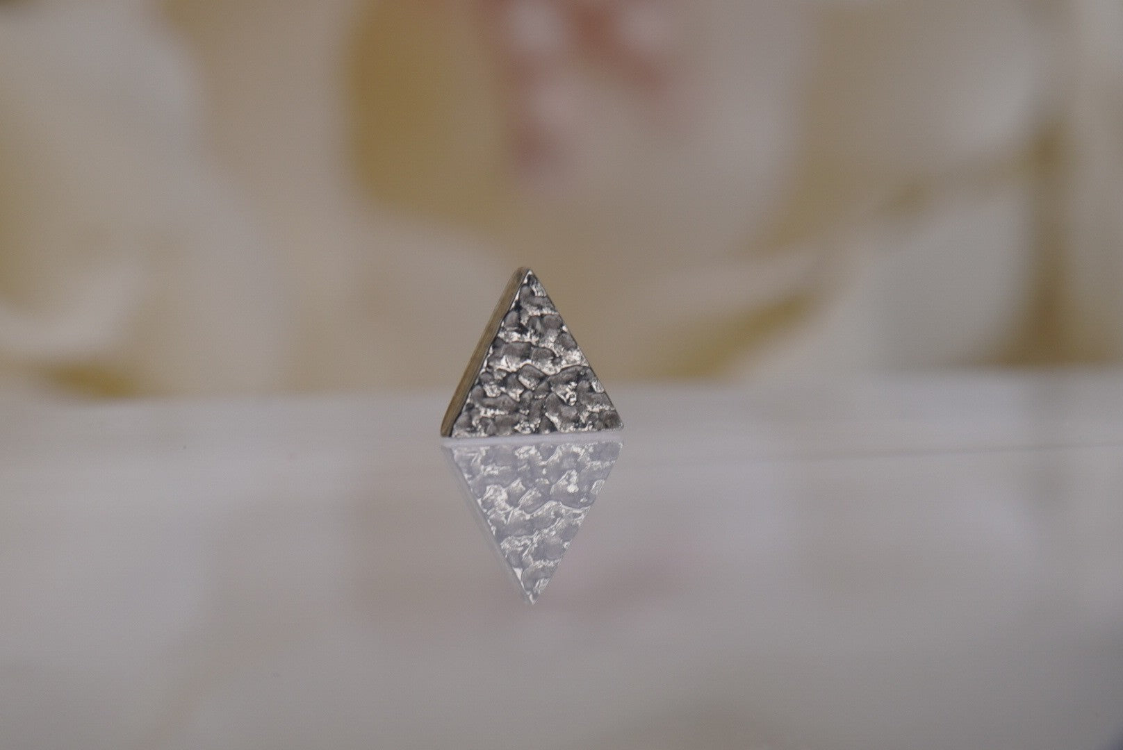 Terra 03 Hammered Triangle