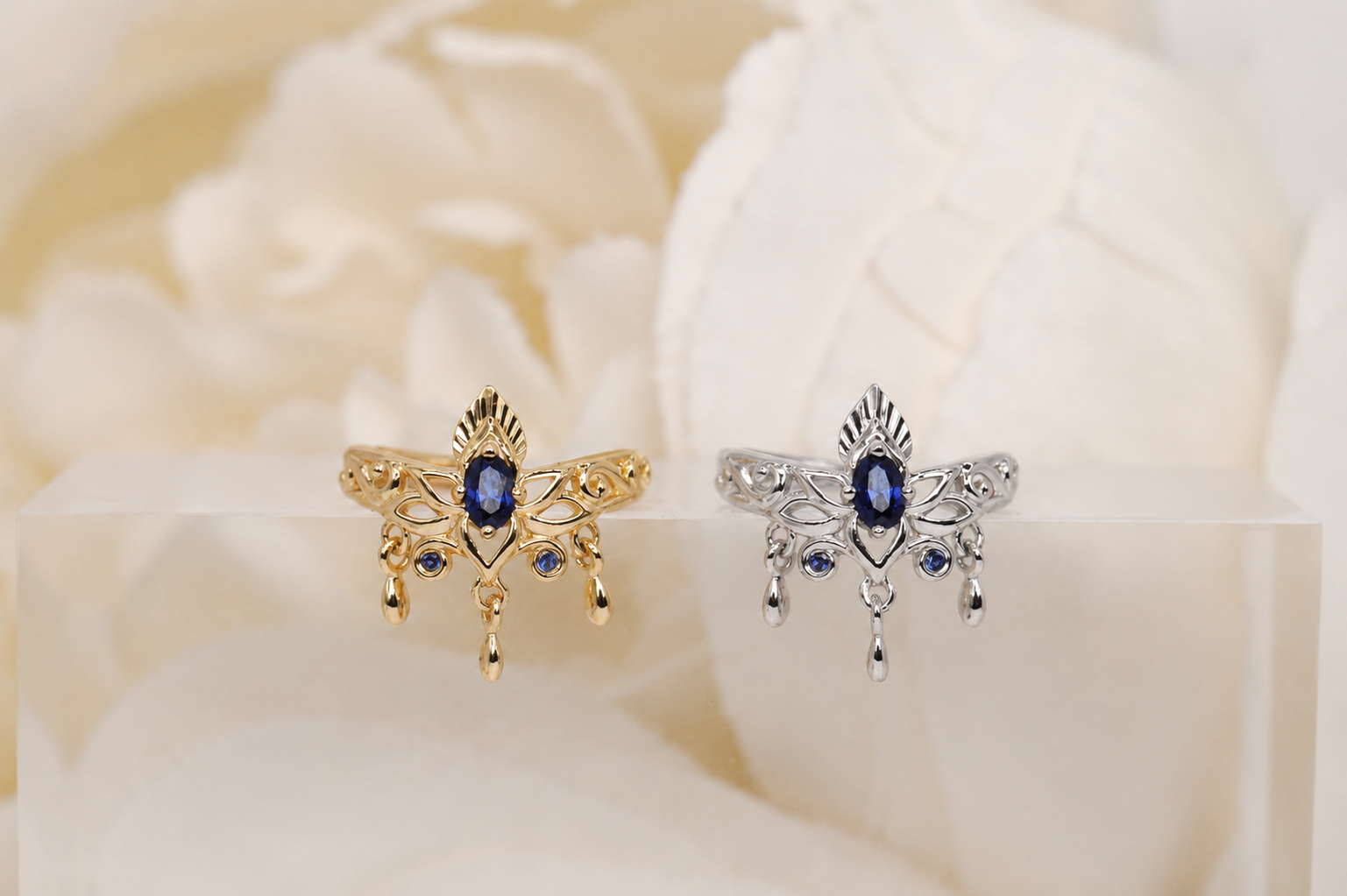 Tresor Cuff with Blue Sapphire