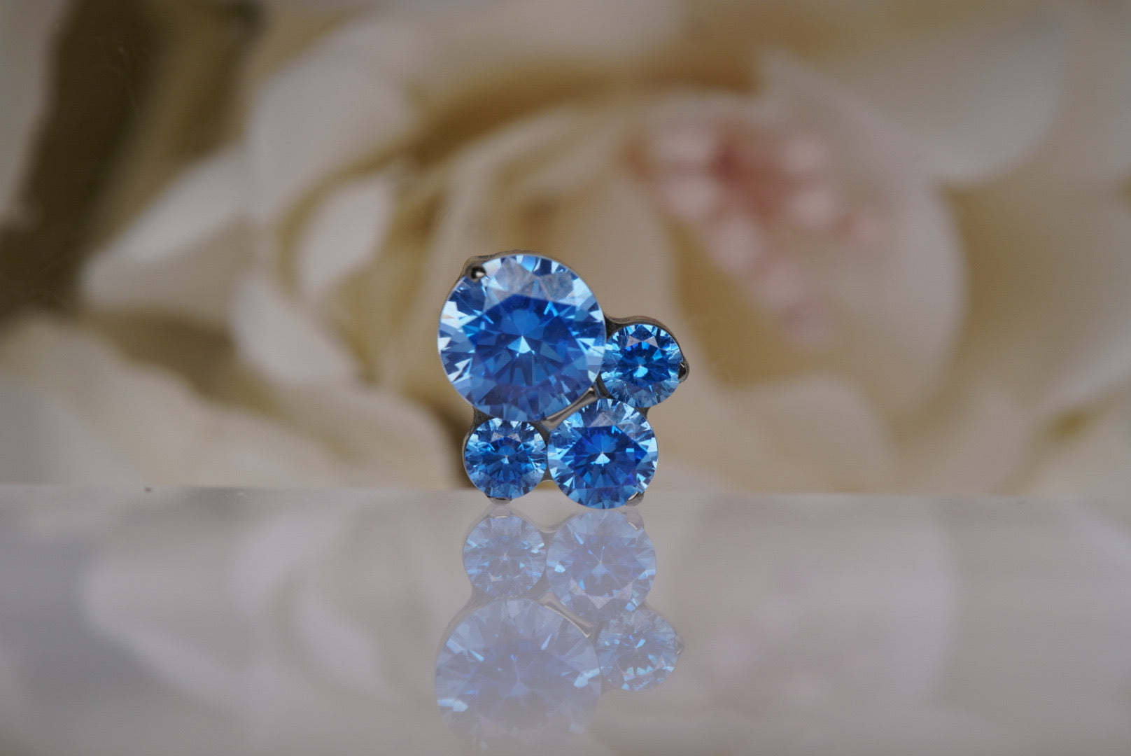 Caeli- Large (Arctic Blue)-12/14g