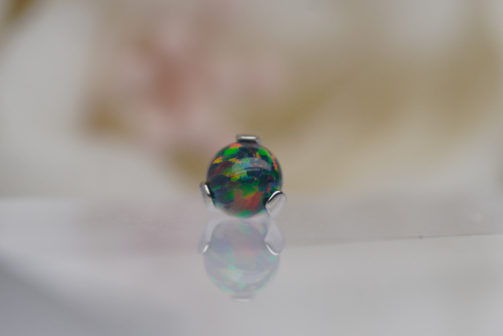 Black Opal 2 Prong Setting- 12/14g