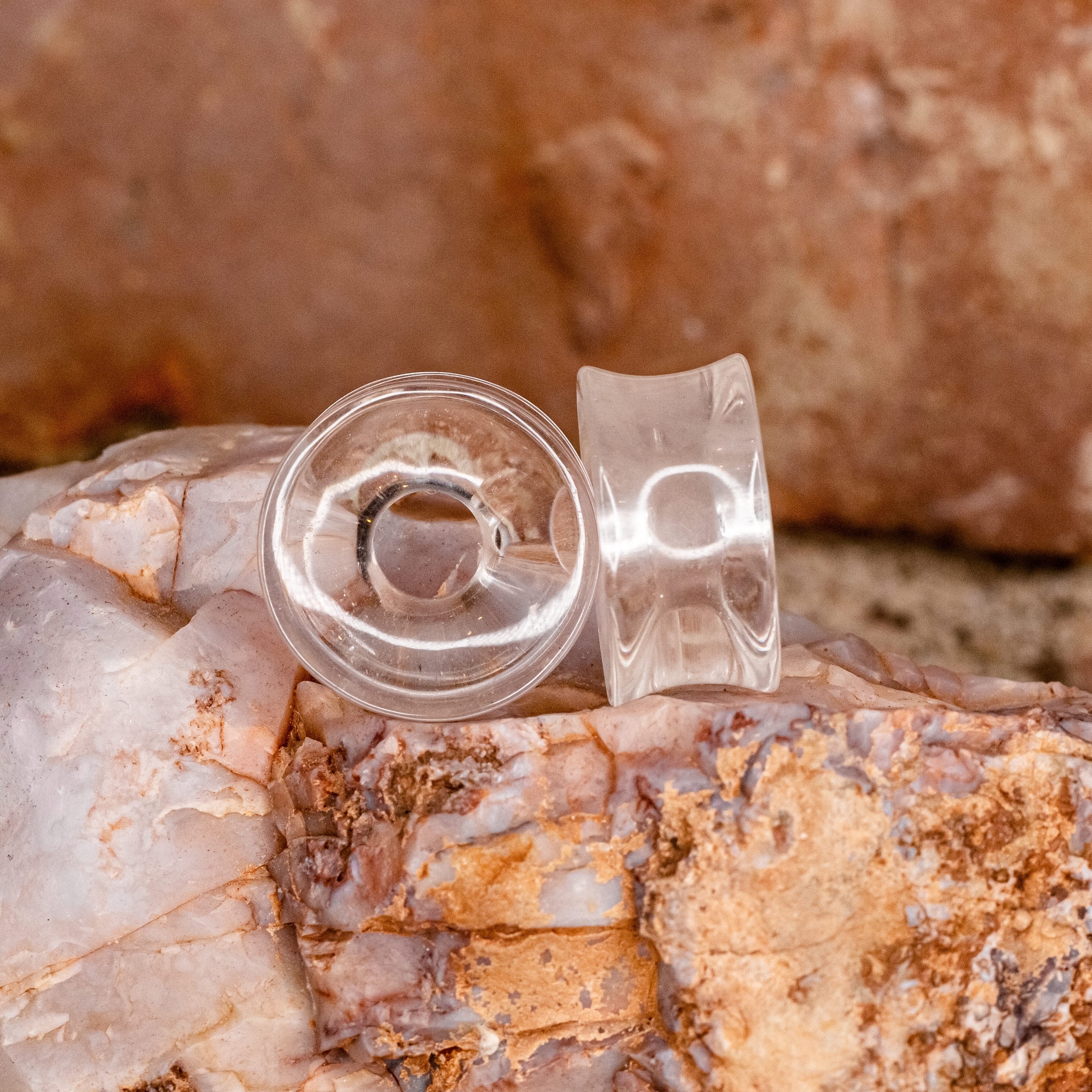Quartz Crystal Eyelet 7/8" ID 31/32" OD