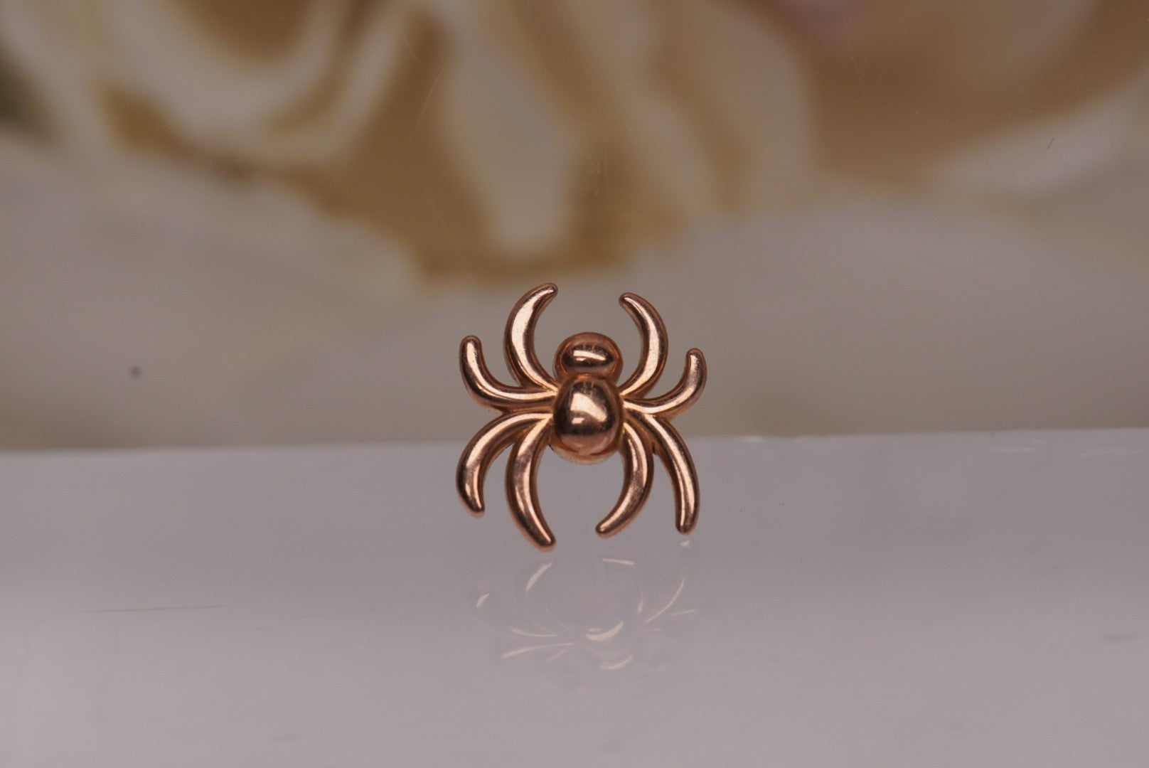 Spider in Gold