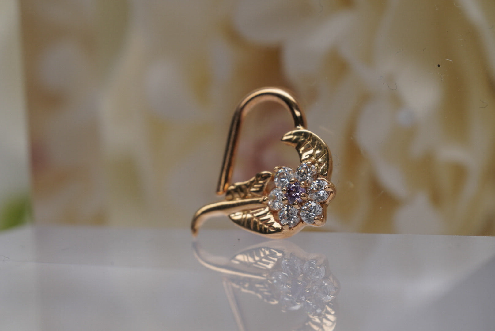 Tammy in Yellow Gold 16g 3/8" LEFT