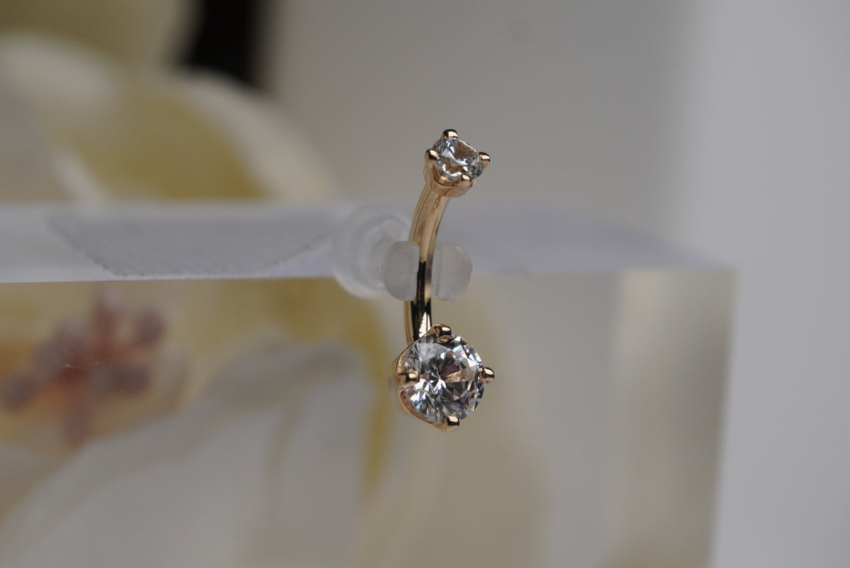 Prong Navels in yellow gold side view