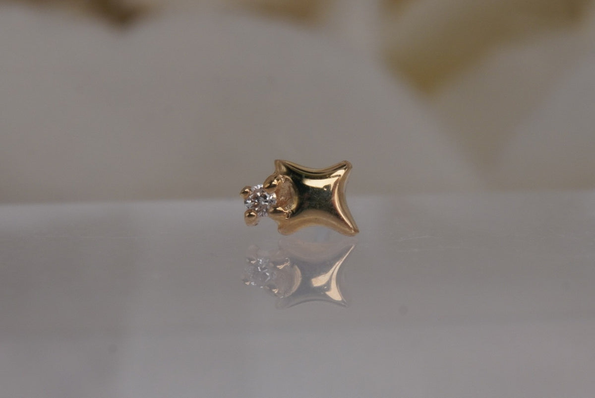 Buddha Jewelry Organics 14k 3.4mm x 2.4mm "Star Stuff" THREADLESS with GENUINE Diamonds in yellow gold
