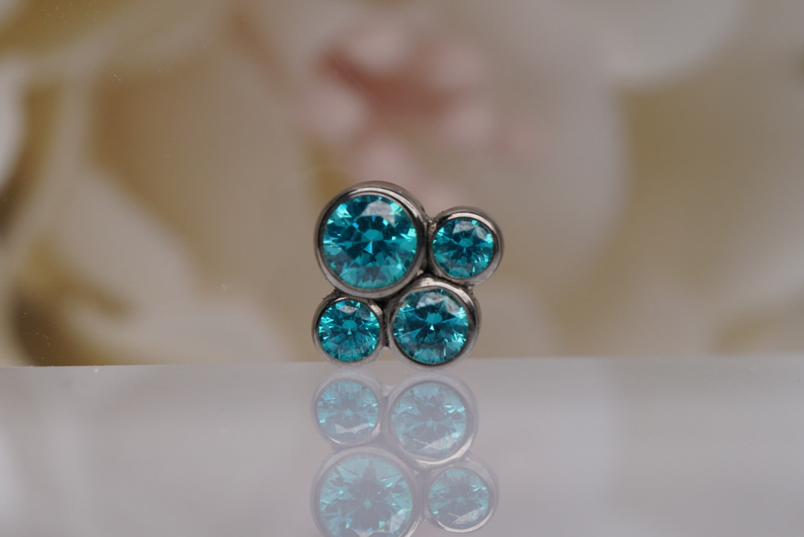 Classic Cluster (Mint Green)-12/14g