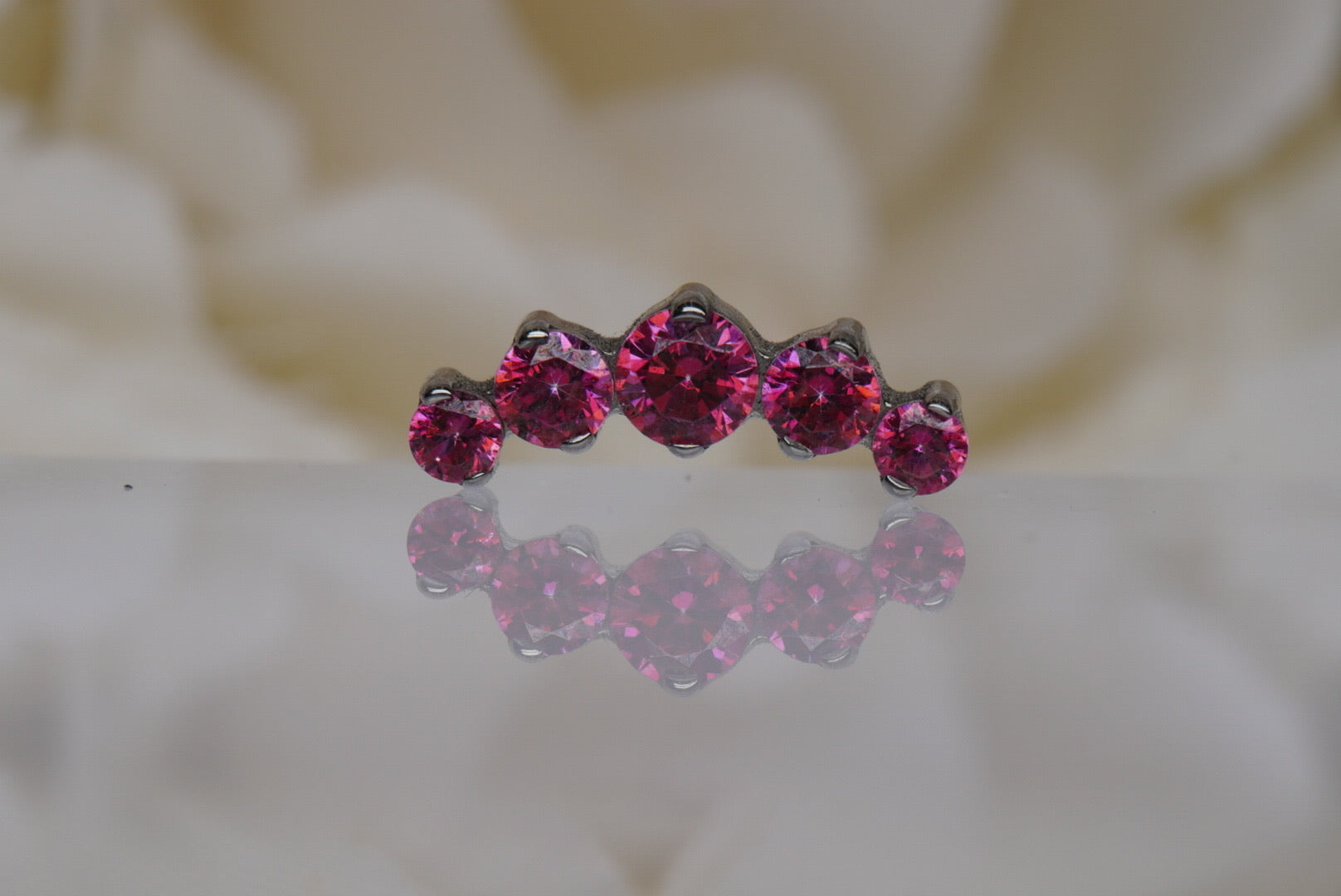 Dark Pink Crystal Prium- 12/14g