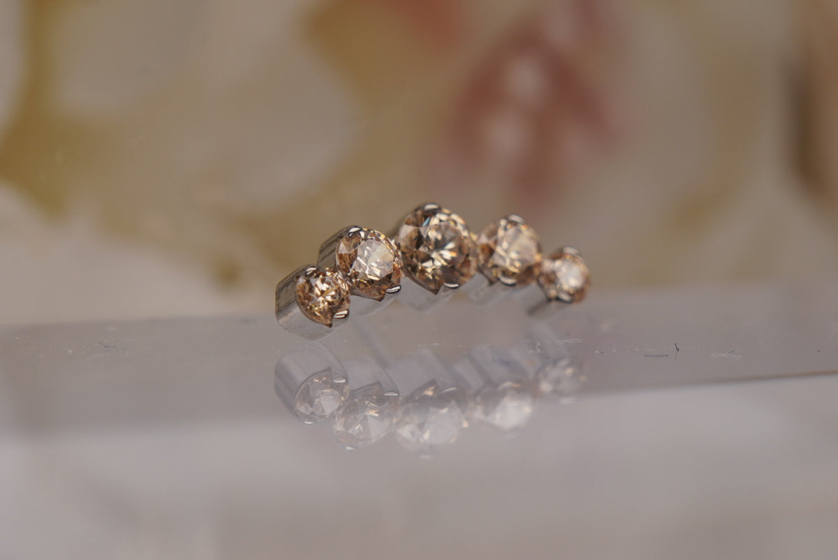 Champagne Crystal Prium- 12/14g angled
