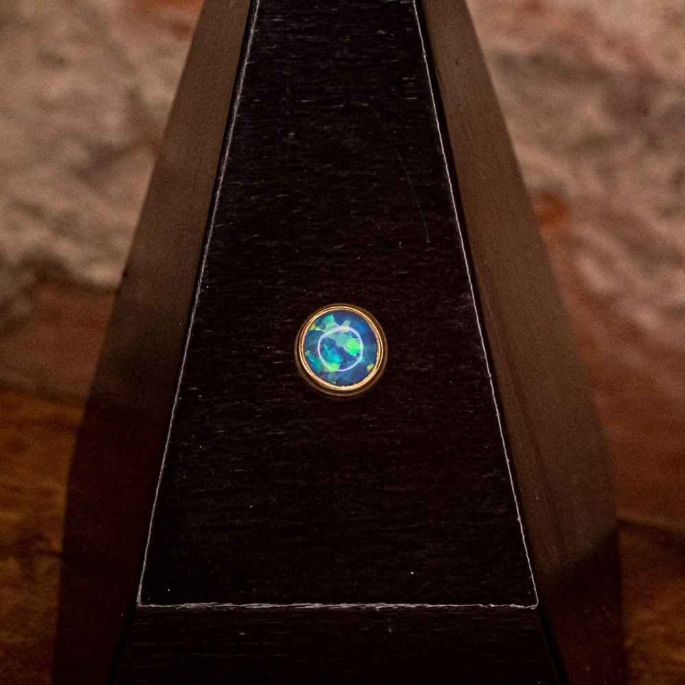 Capri Blue Opal in Gold- 5mm