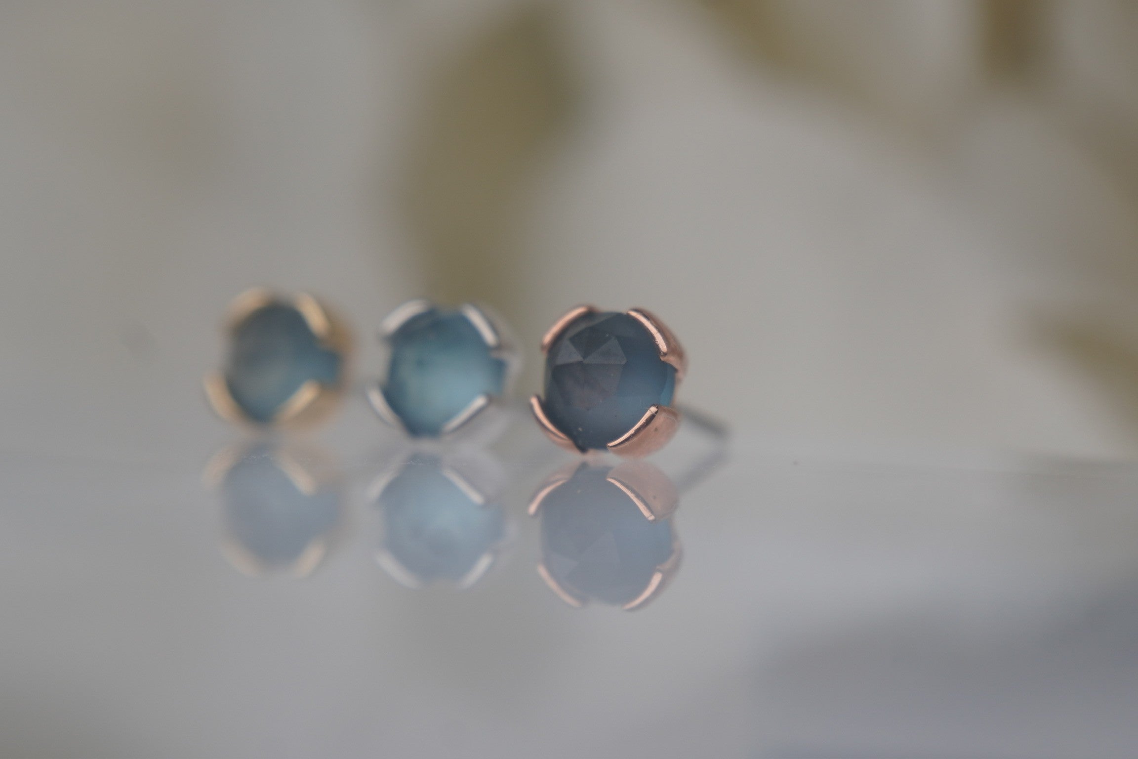 Peekaboo Sandblasted London Blue Topaz