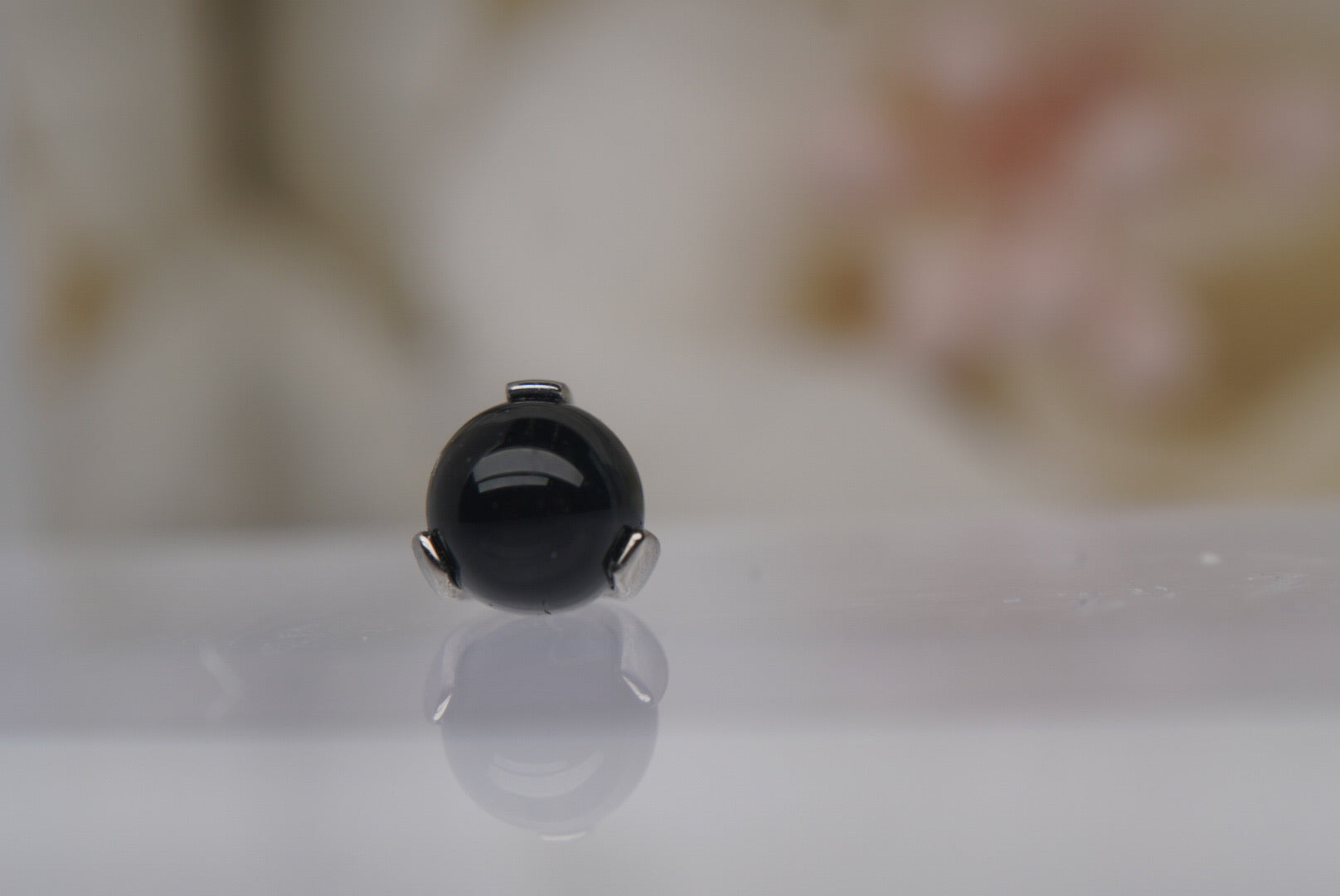 Black Onyx Natural Stone Prong Setting- 12/14g