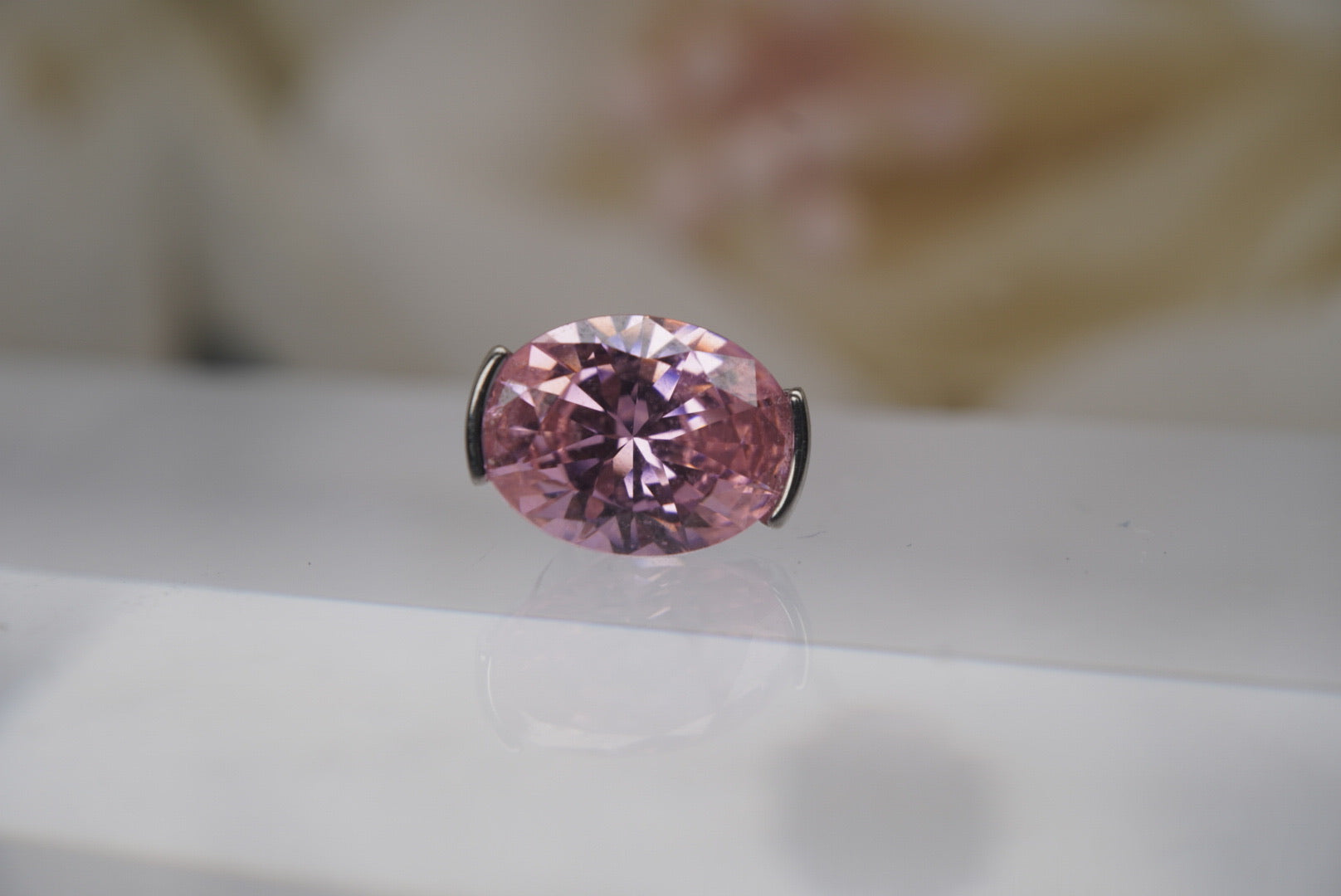 2-Prong Pink Oval Crystal- 12/14g