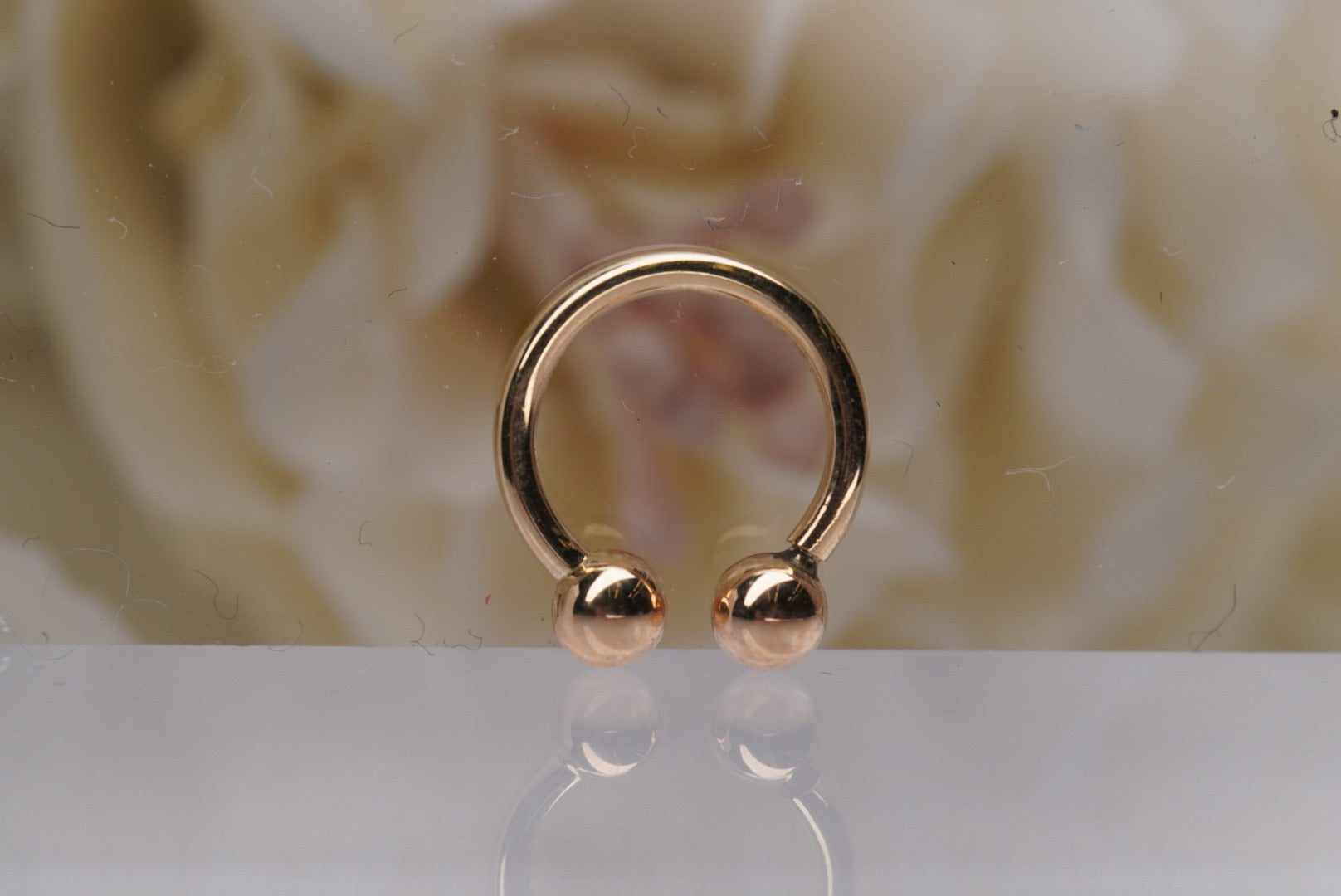 Circular Barbell in Yellow Gold- 18g