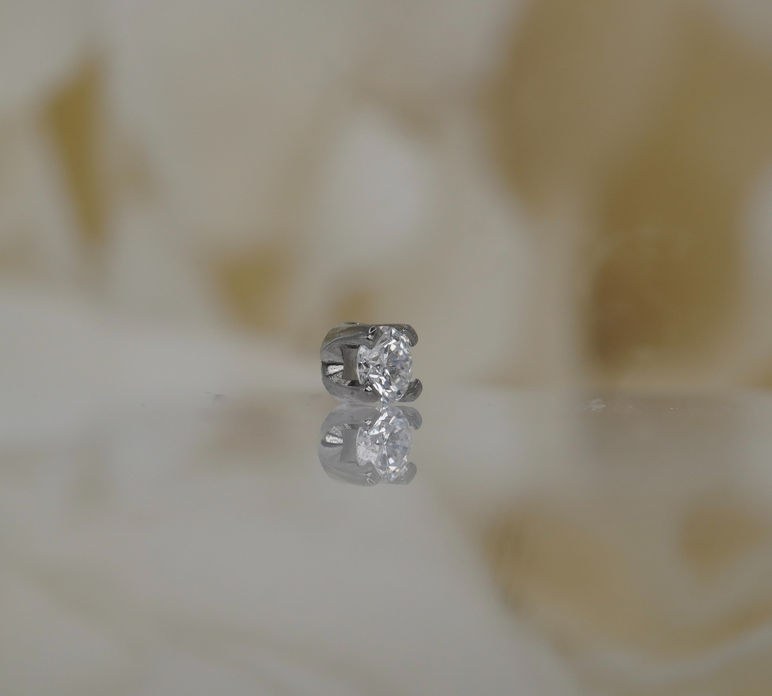 Titanium Prong with Diamonds