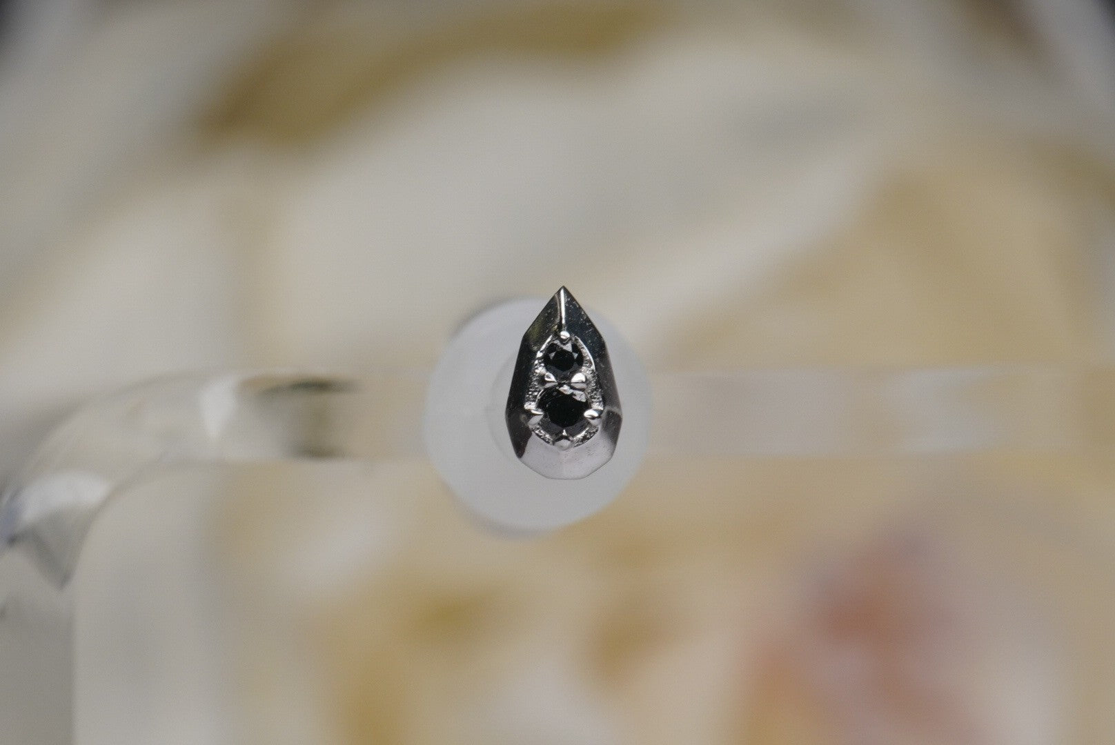 Hydro Gem with Black Diamonds