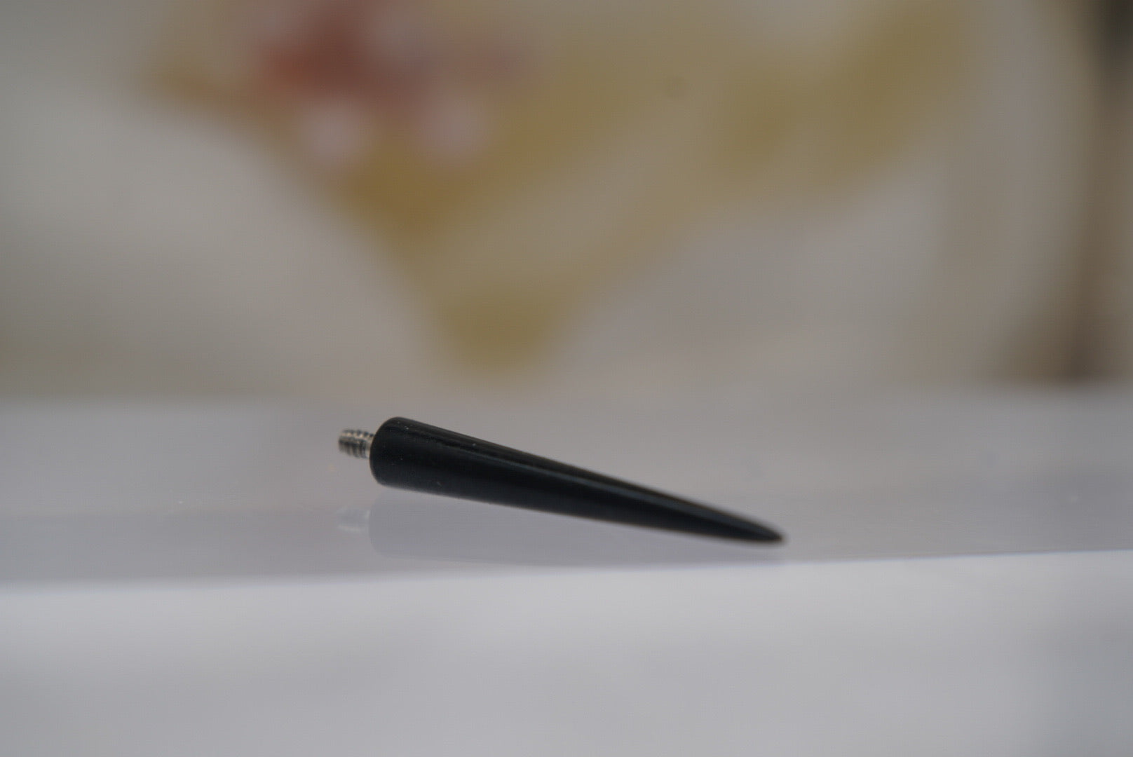 14g Diamond-Like Carbon Spike (Black)