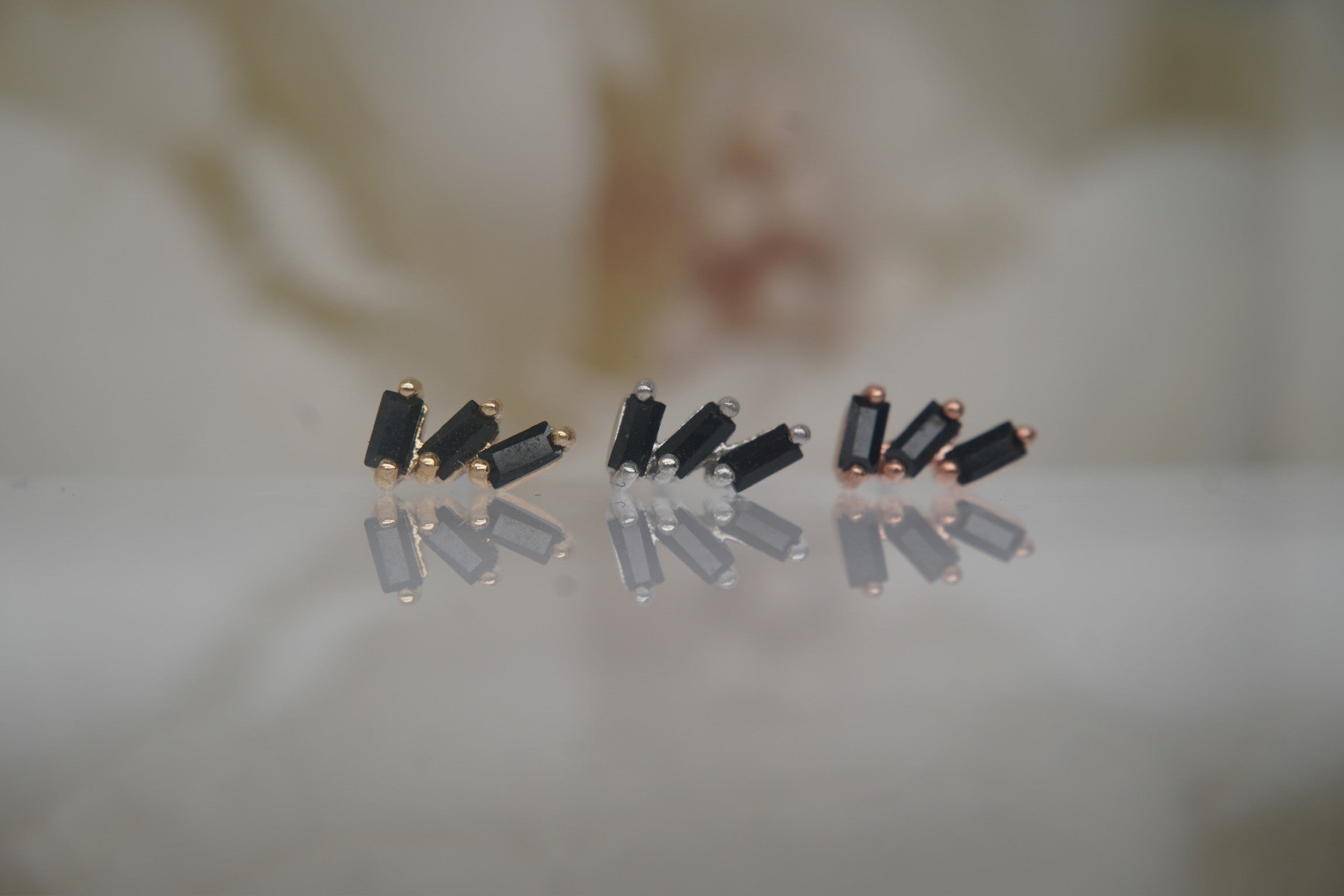 Staxx with Black Spinel