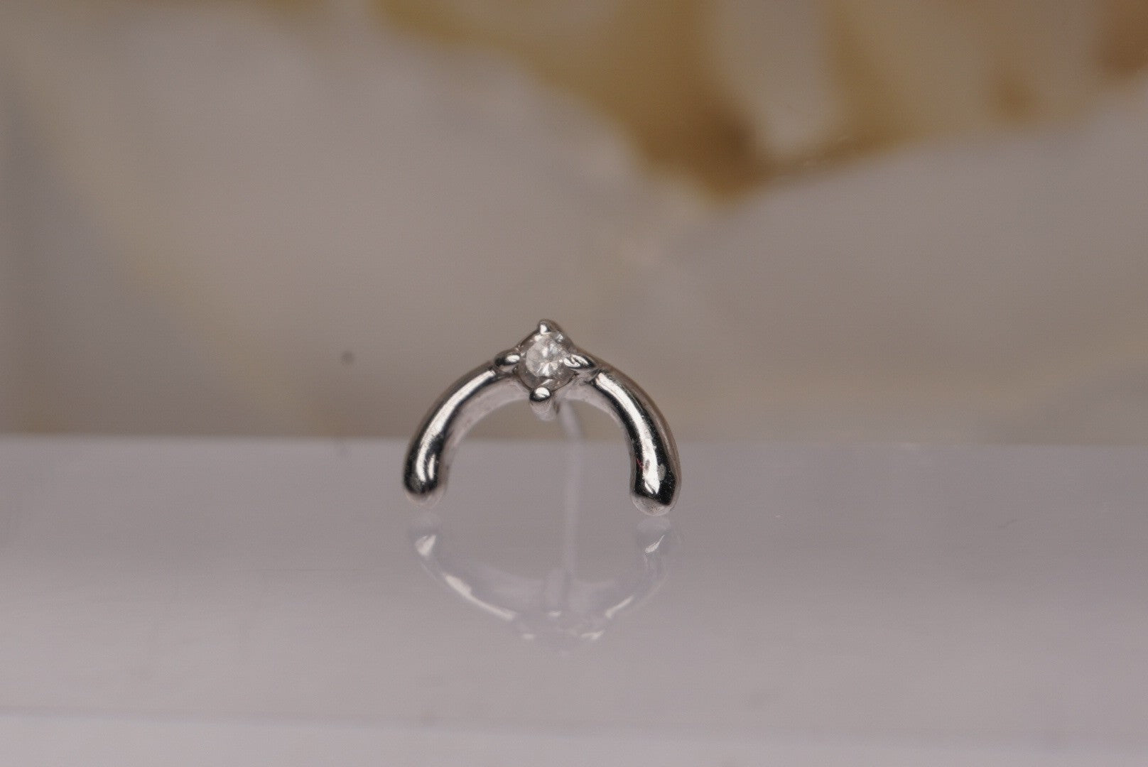 Arc in White Gold- Genuine Diamonds