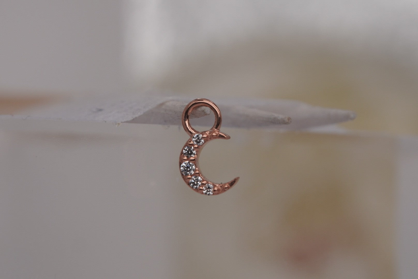 Lunette Charm